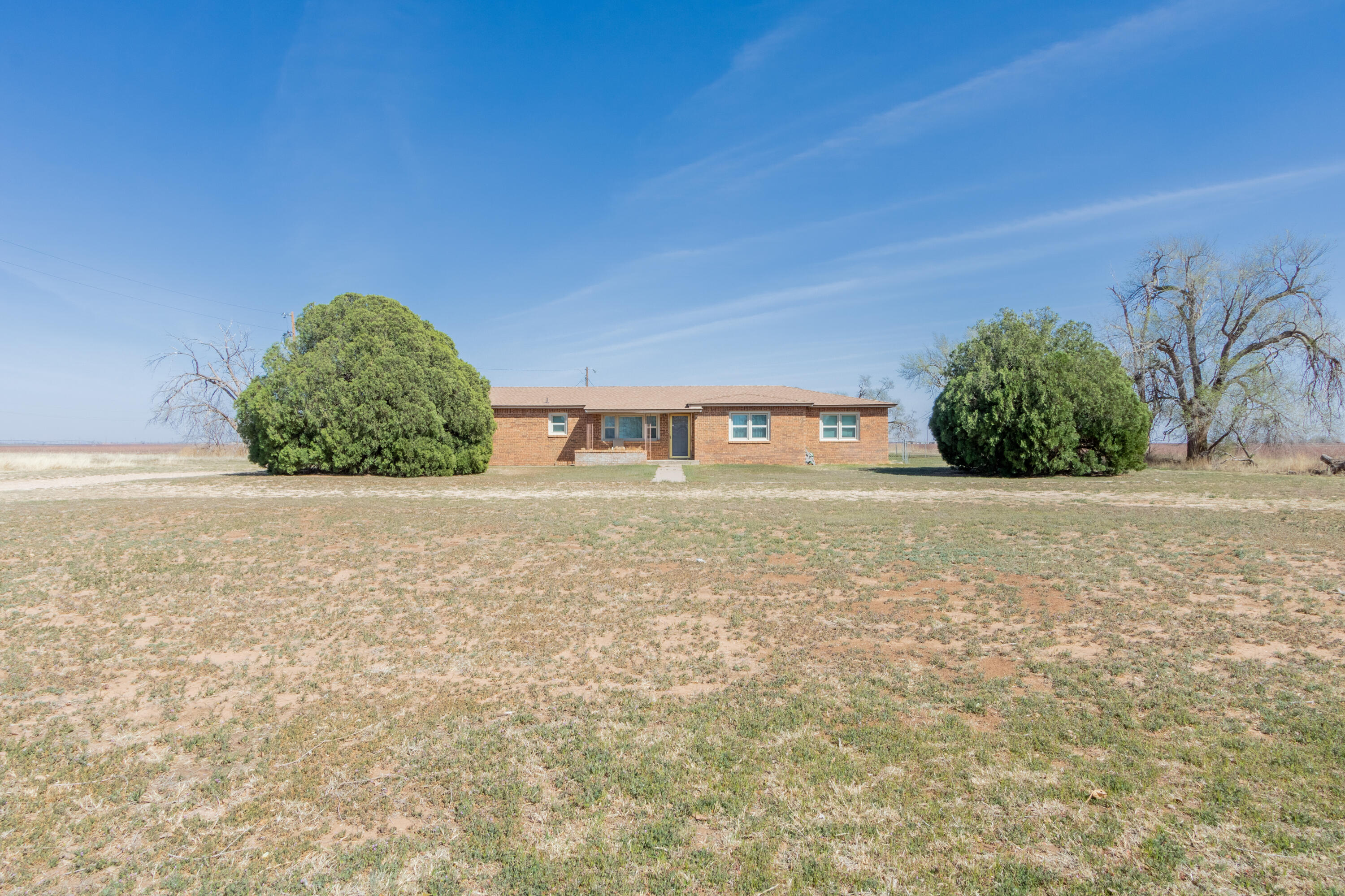 4817 C R 3300 Property Photo 1