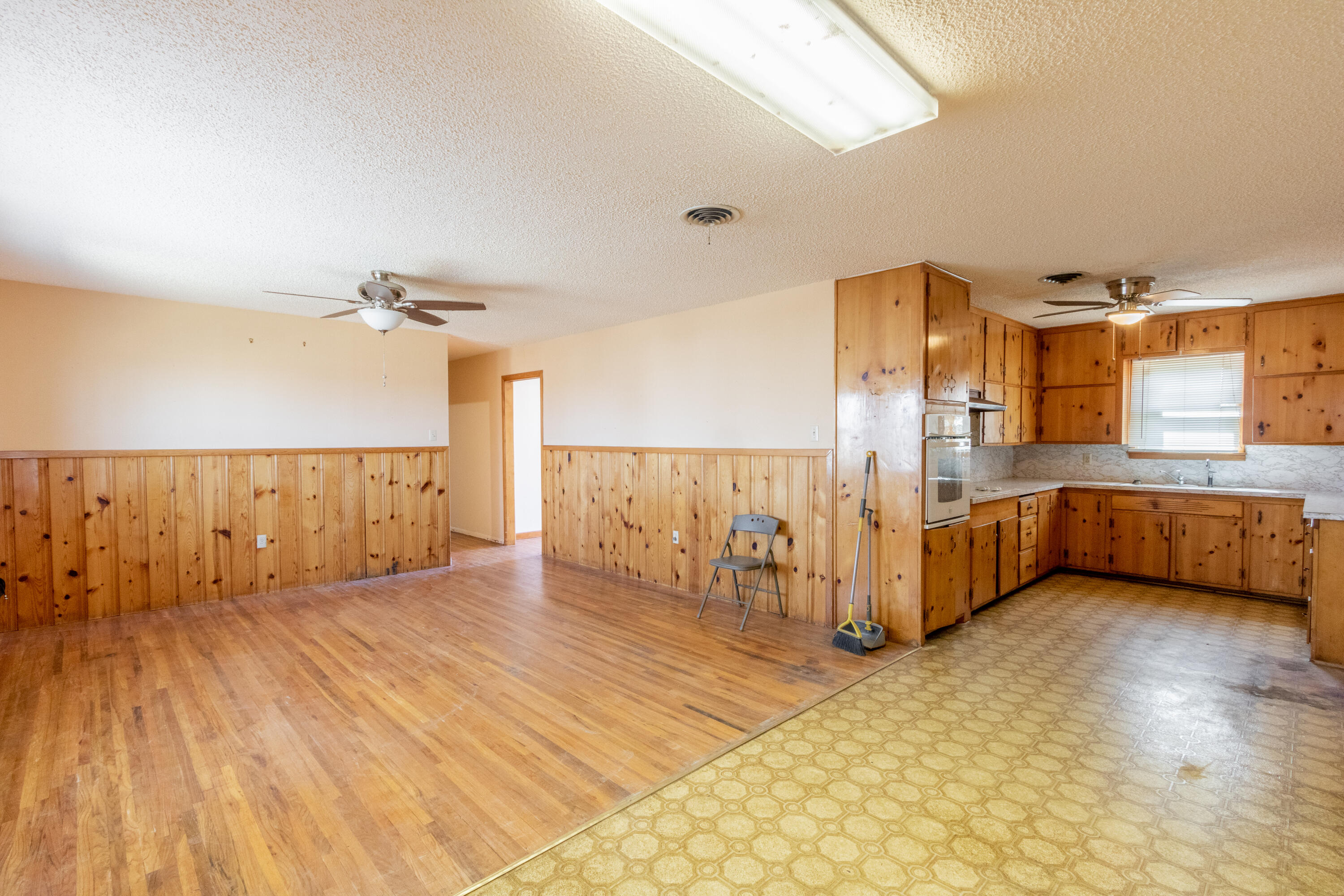 4817 C R 3300 Property Photo 12