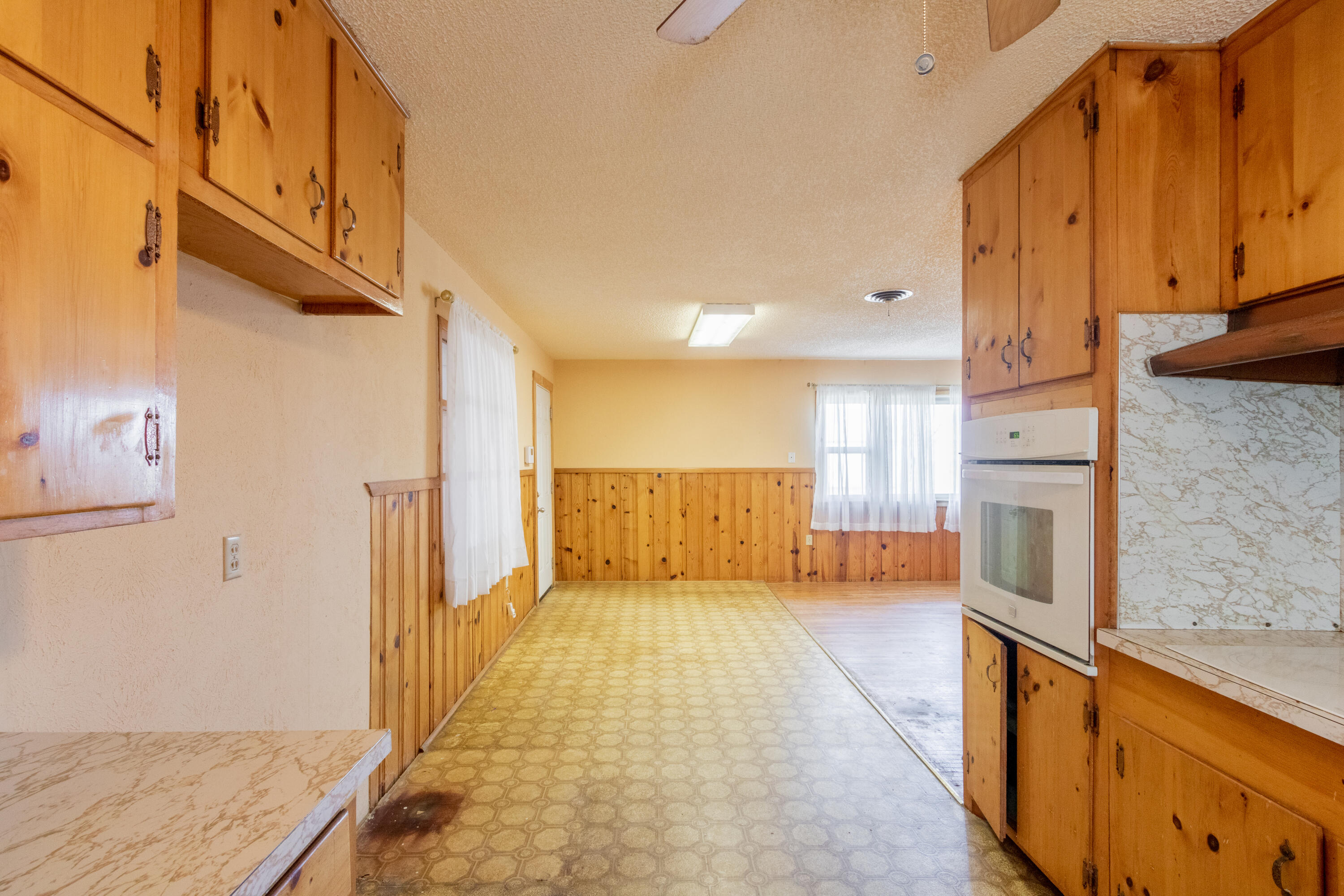 4817 C R 3300 Property Photo 15