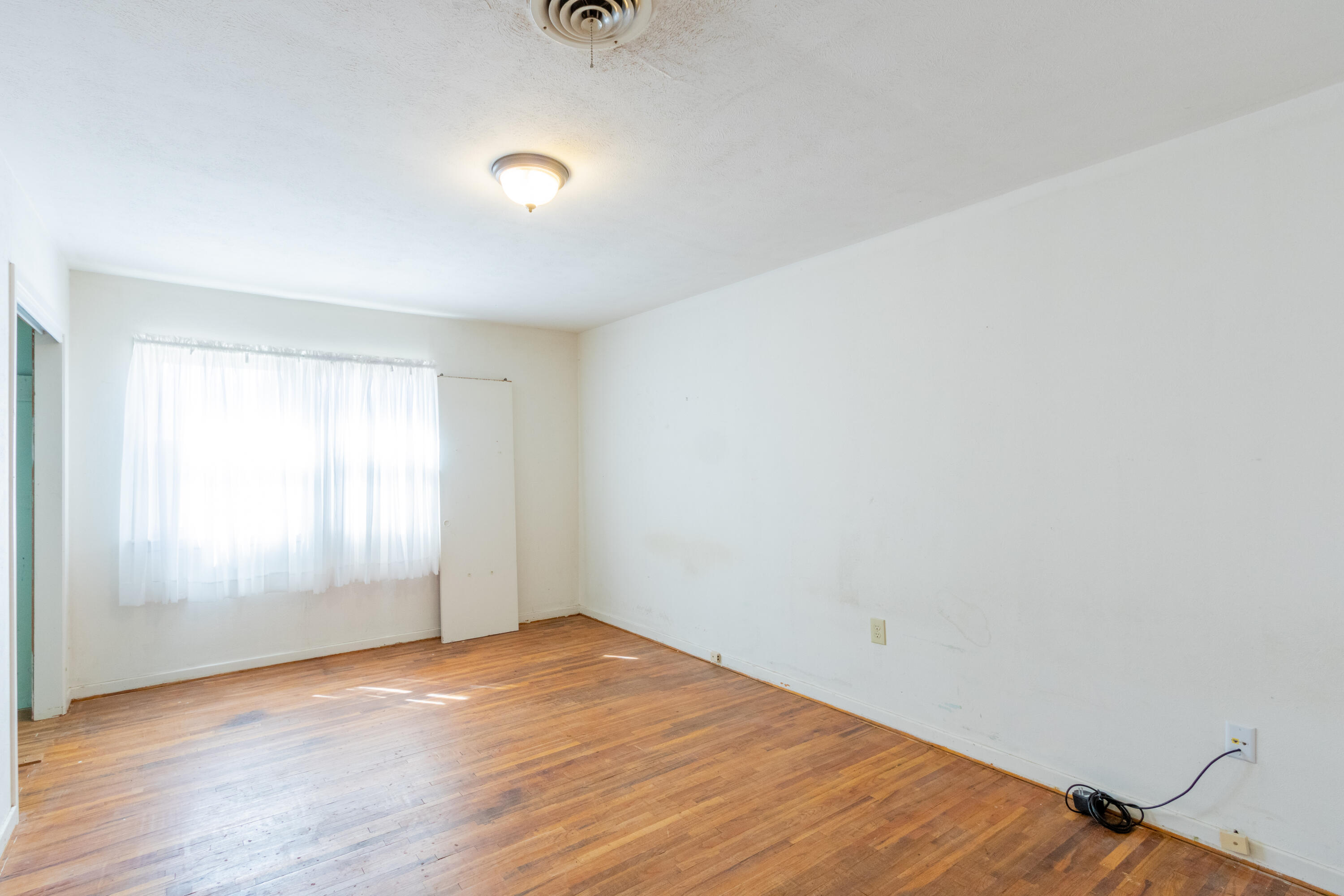 4817 C R 3300 Property Photo 17