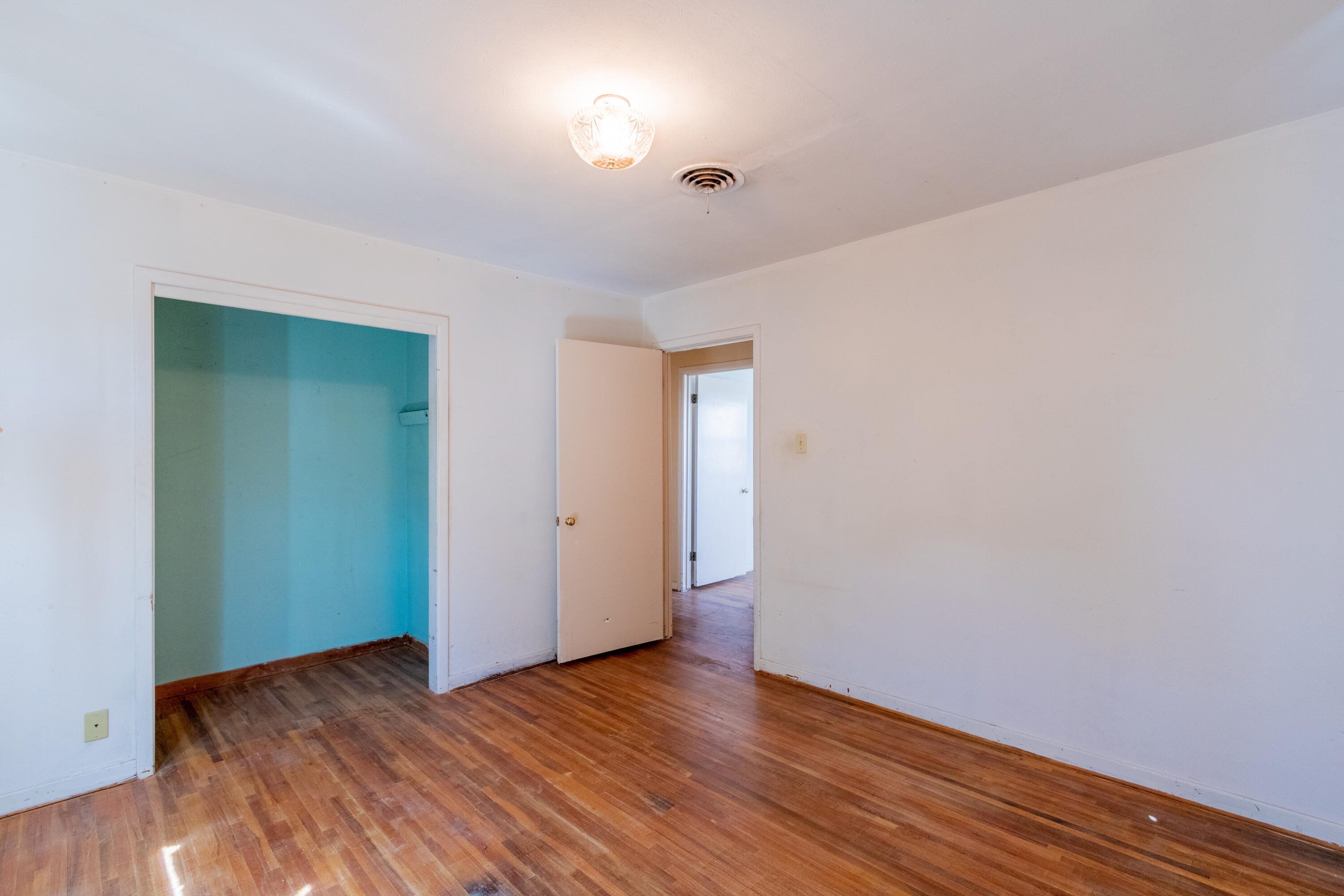 4817 C R 3300 Property Photo 24