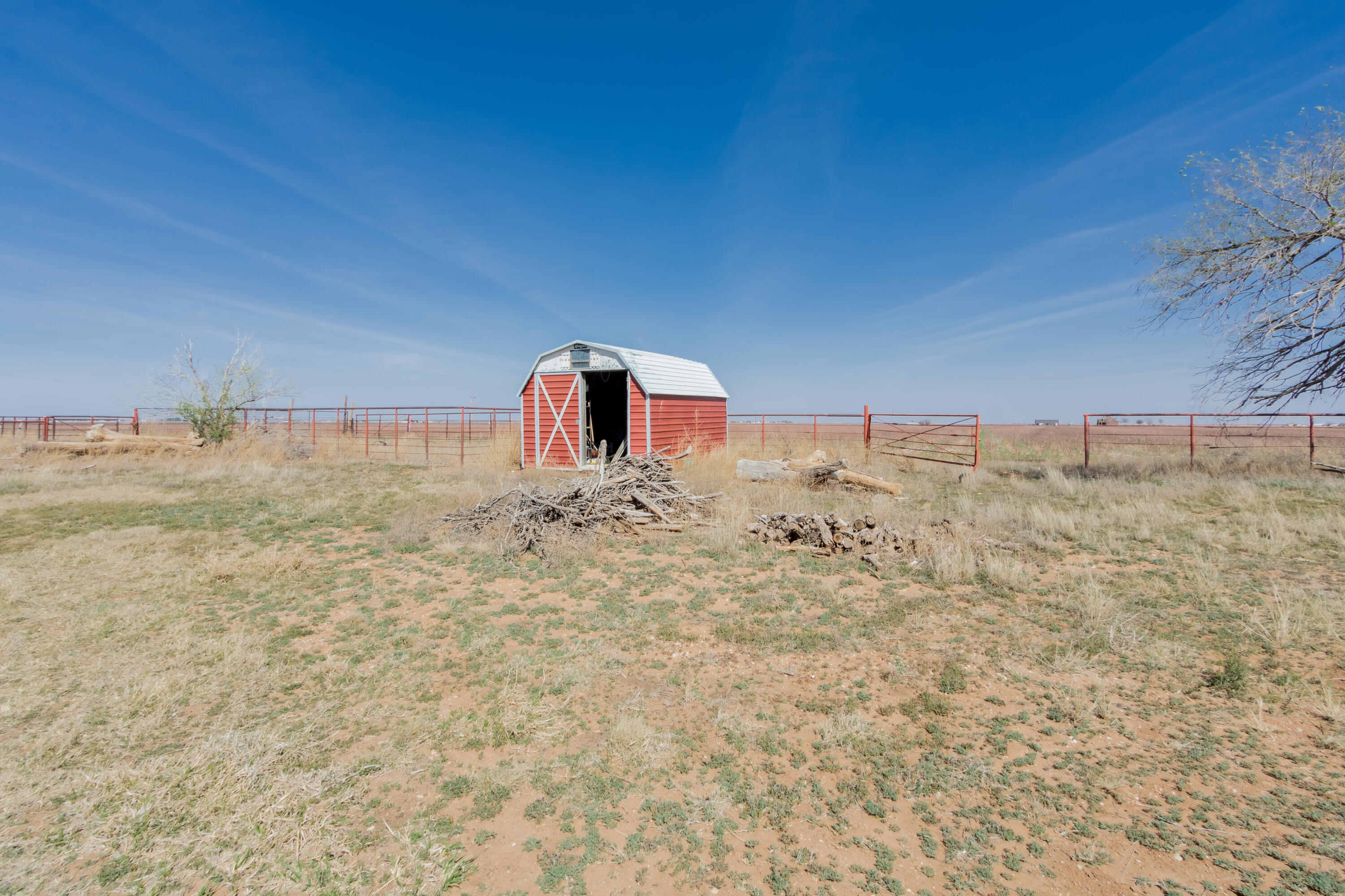 4817 C R 3300 Property Photo 32