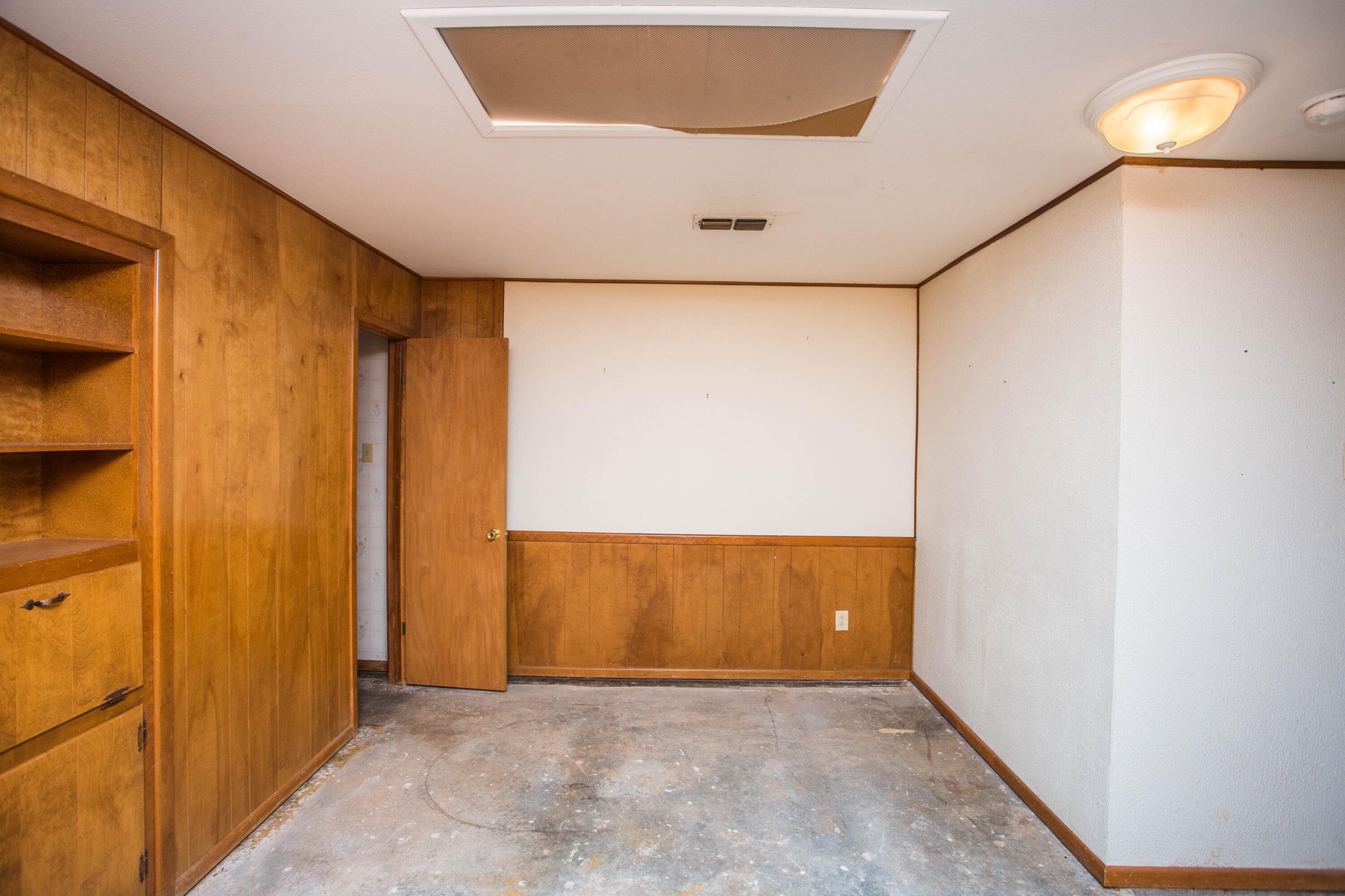 2124 68th Street Property Photo 25