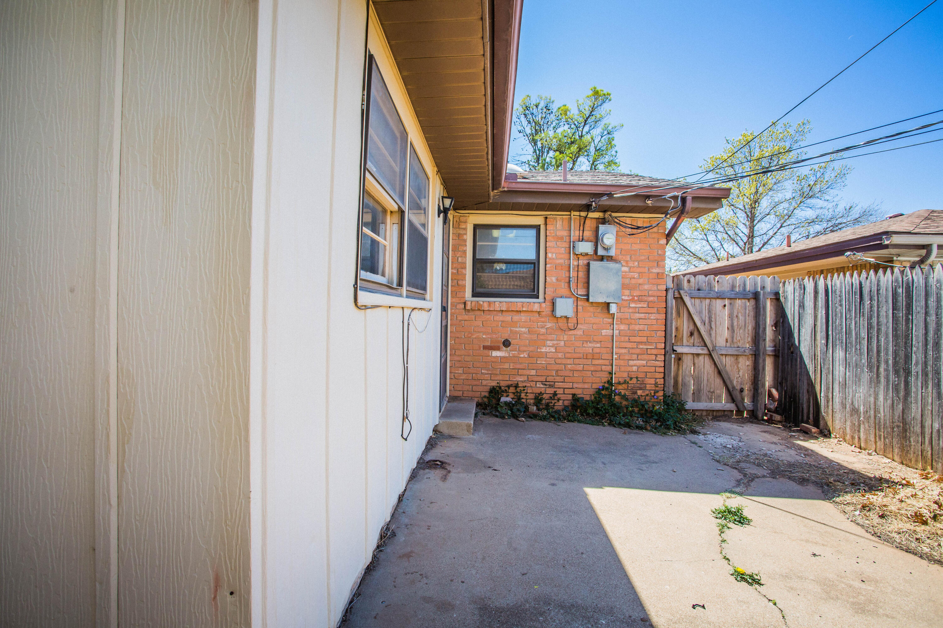 2124 68th Street Property Photo 29