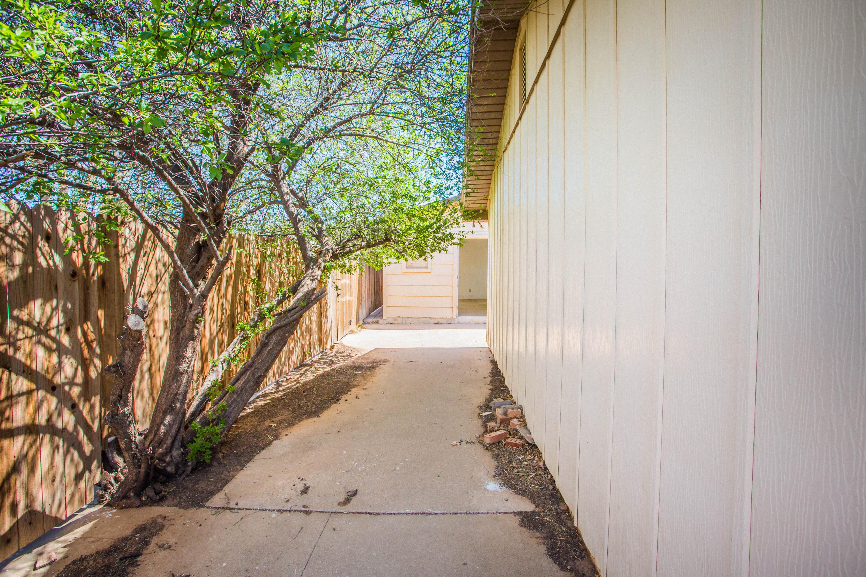 2124 68th Street Property Photo 30