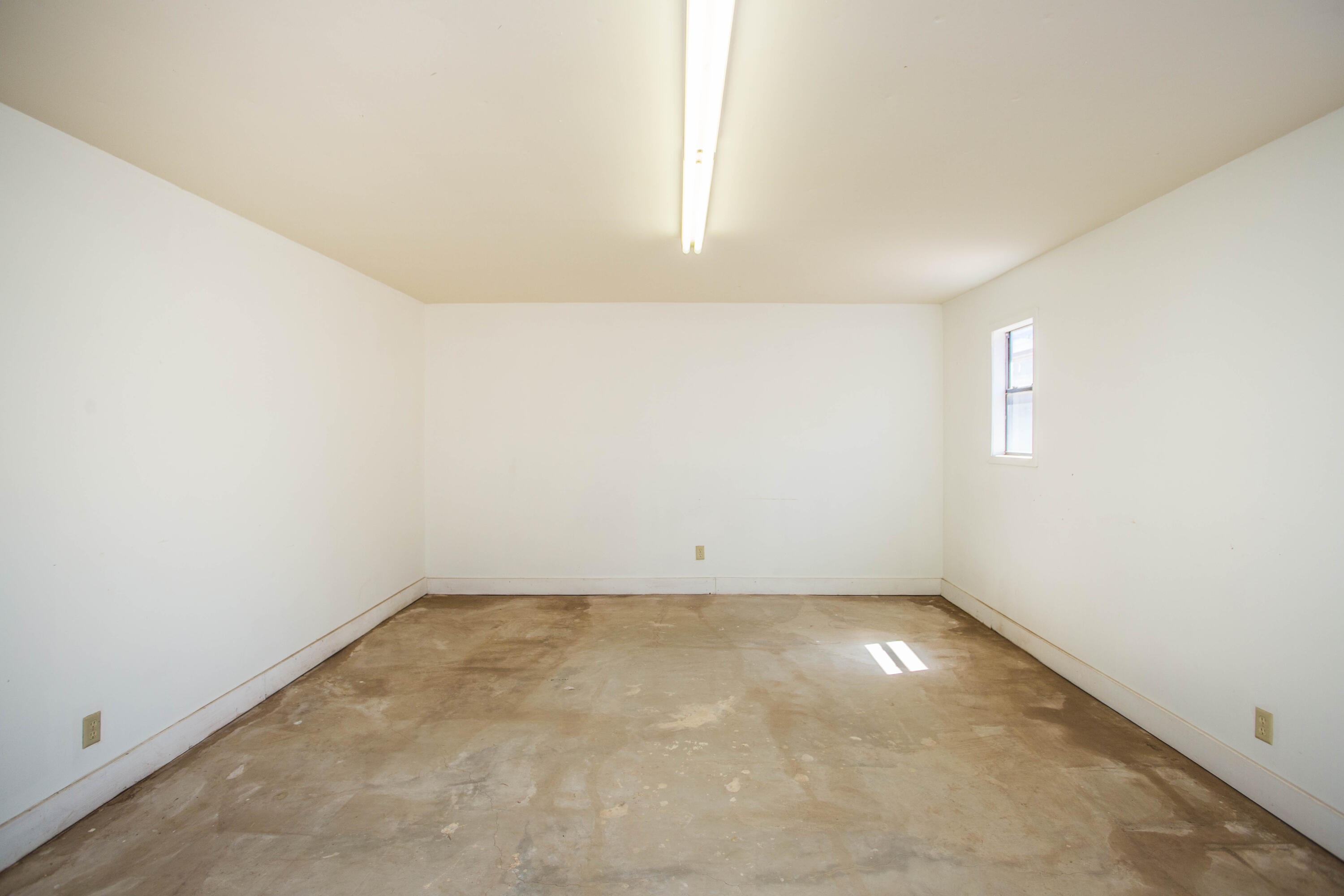 2124 68th Street Property Photo 33