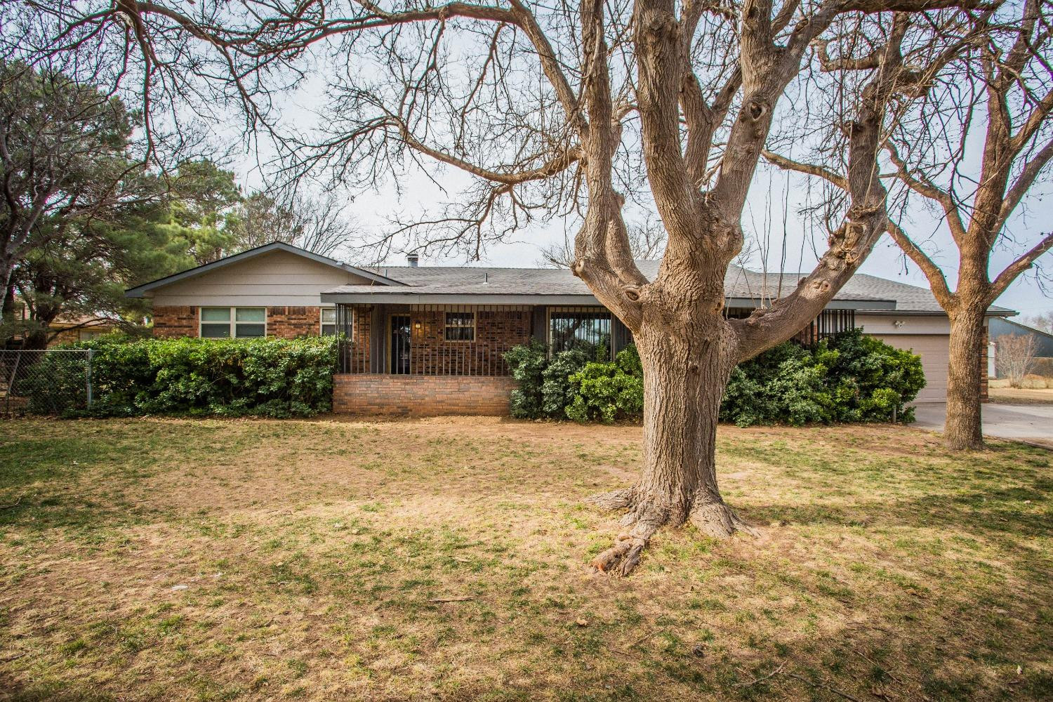 16214 County Rd 2200 Property Photo 1