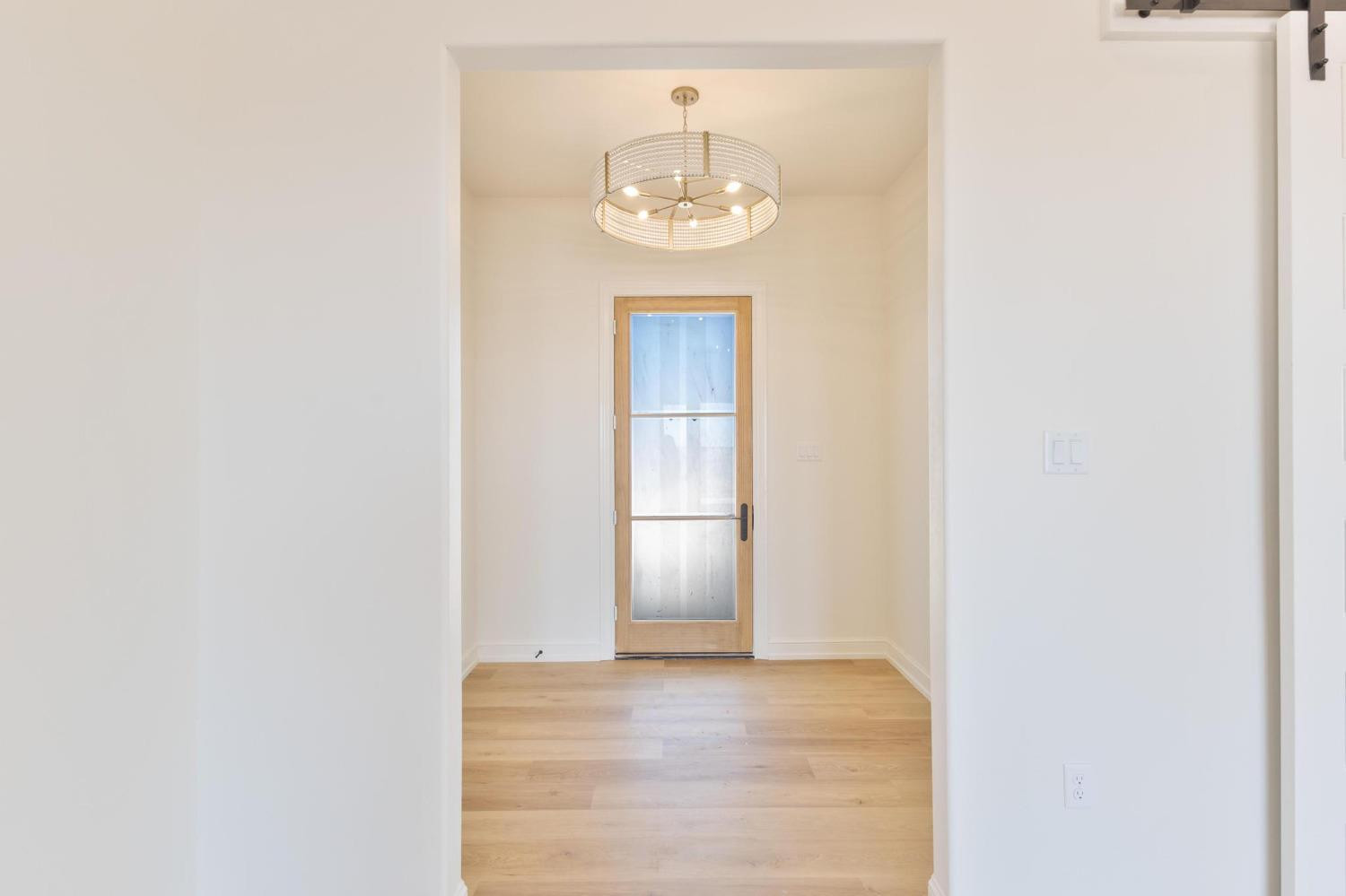 1084 Deuce Of Hearts Property Photo 3