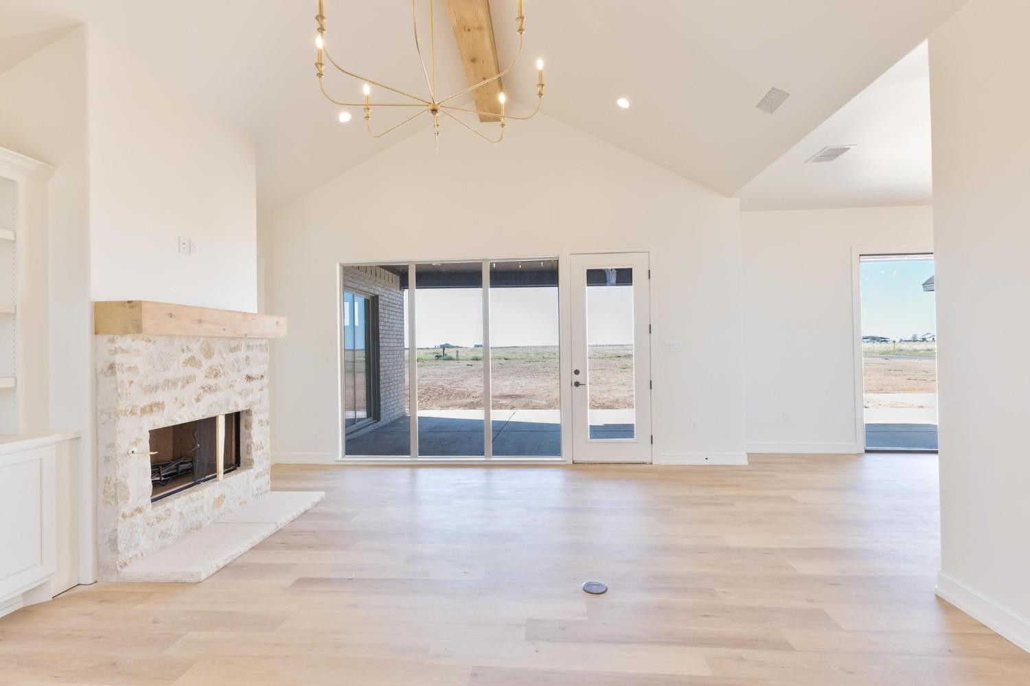 1084 Deuce Of Hearts Property Photo 6