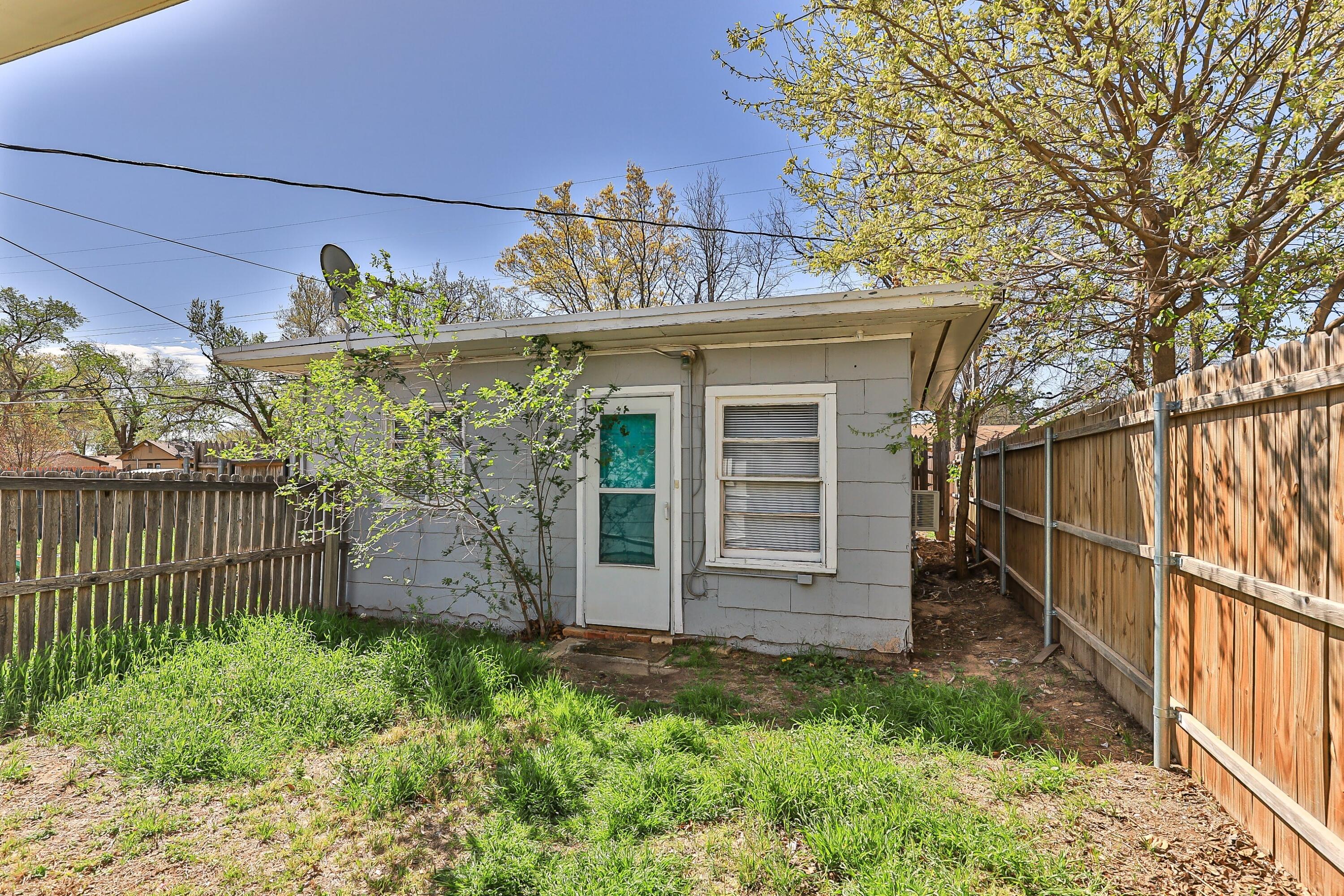 3615 26th Street, Back Property Photo 1