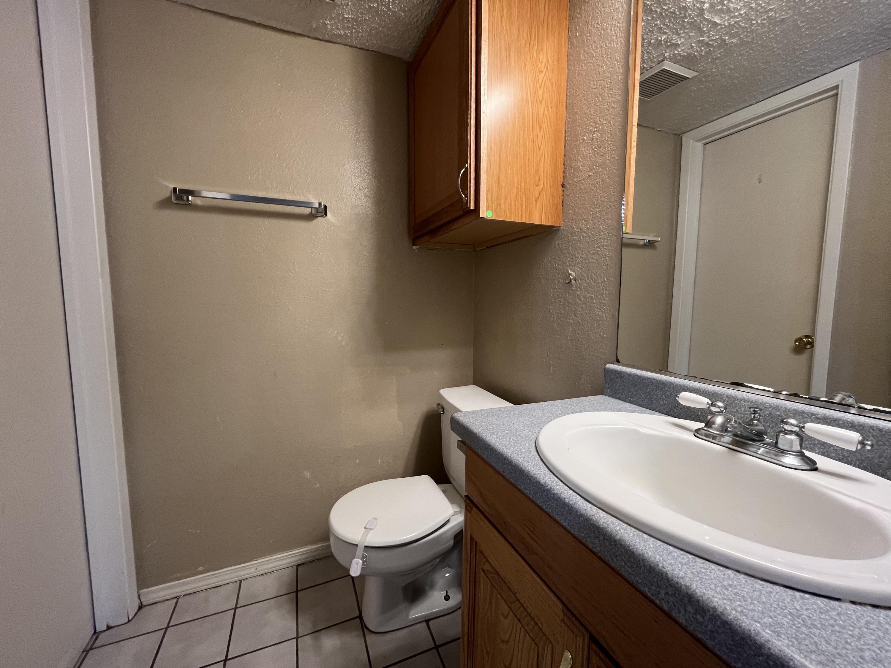 2305 76th Street, B Property Photo 6