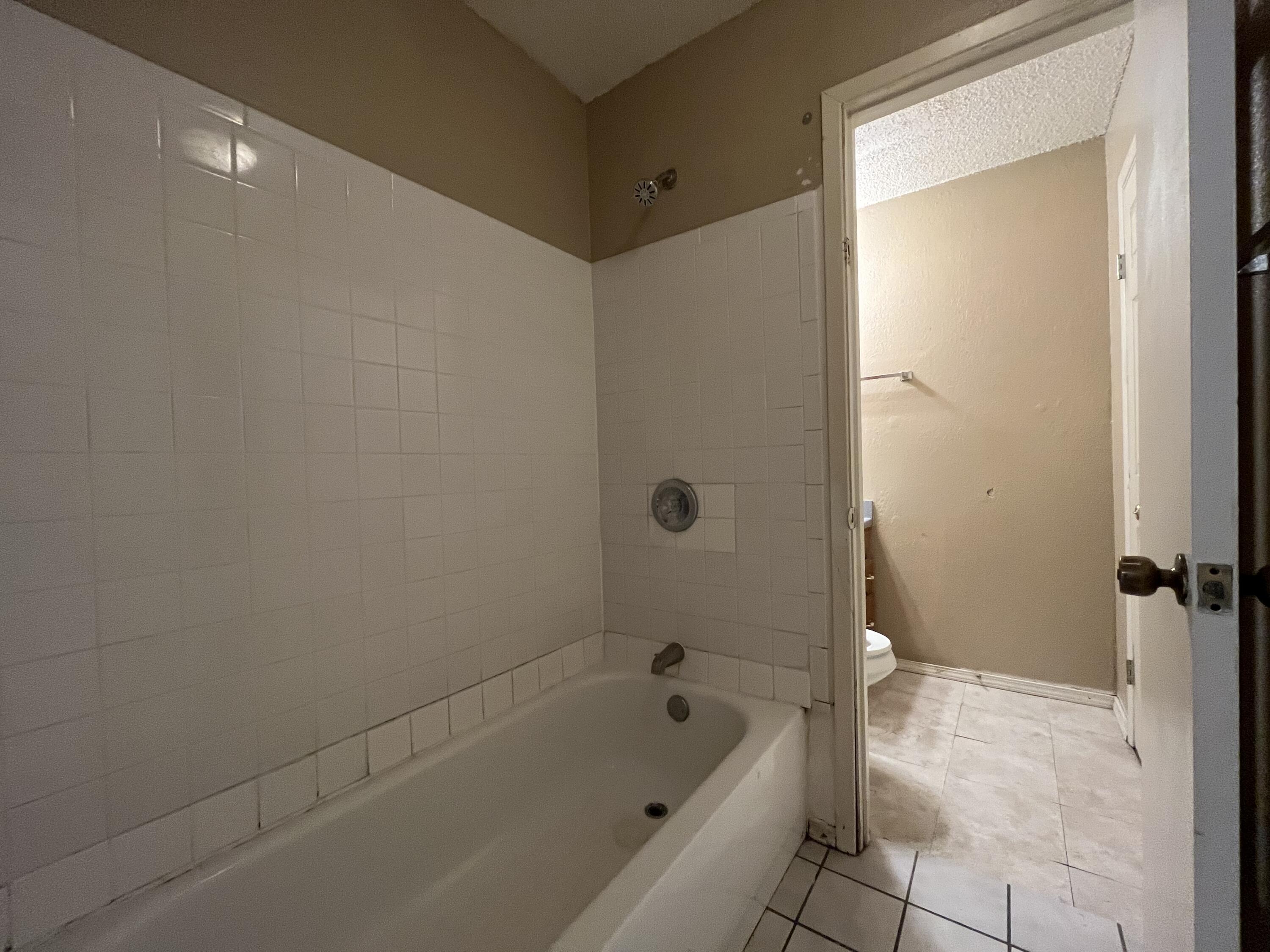 2305 76th Street, B Property Photo 7