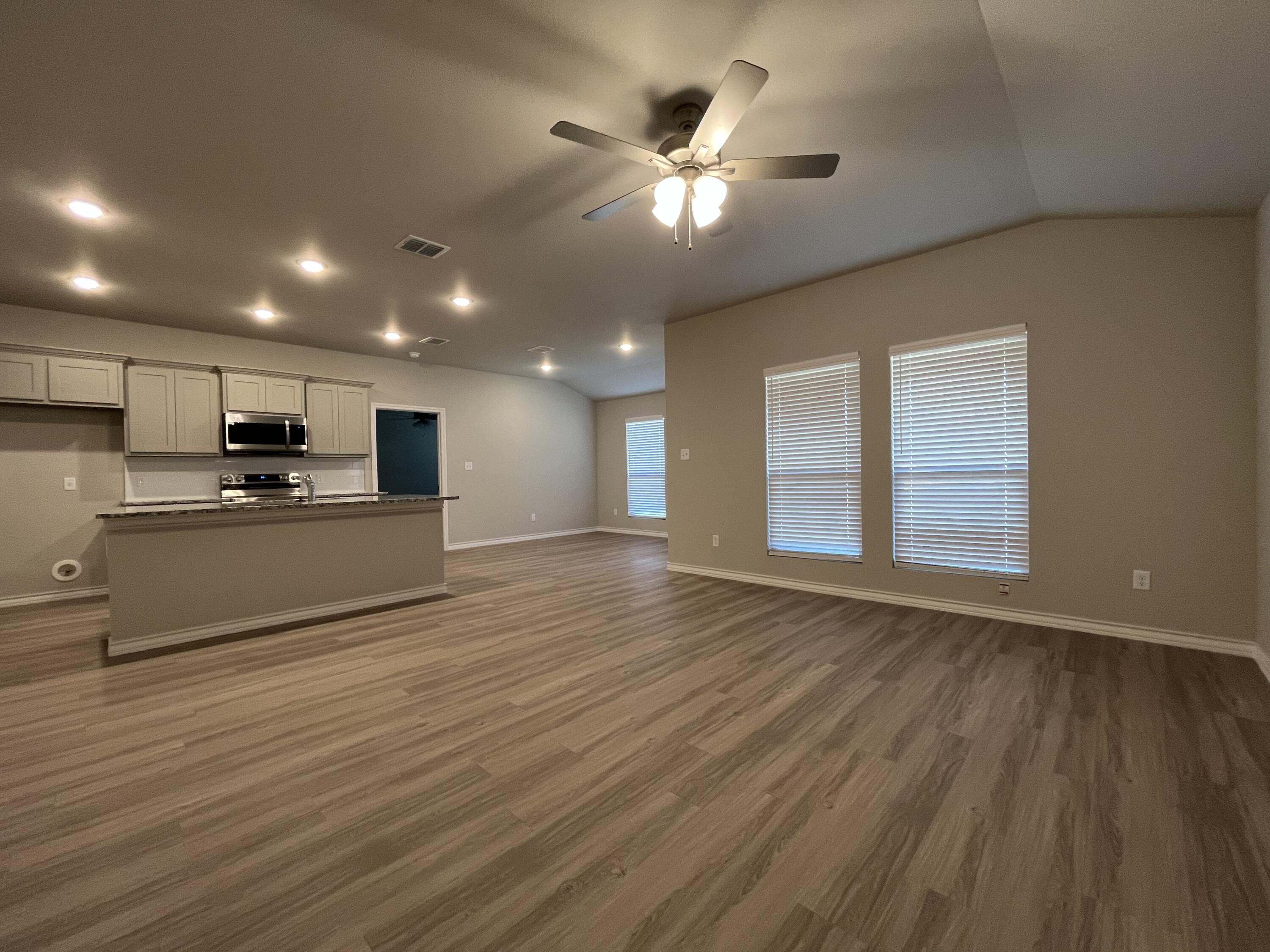 7022 21st Street Property Photo