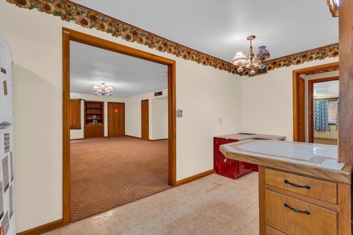 849 N Us-385 Property Photo 15
