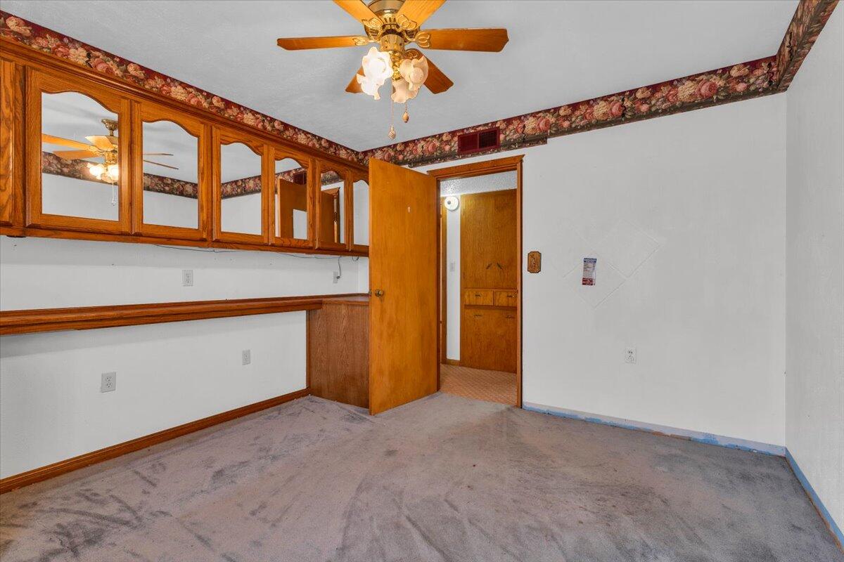 849 N Us-385 Property Photo 25