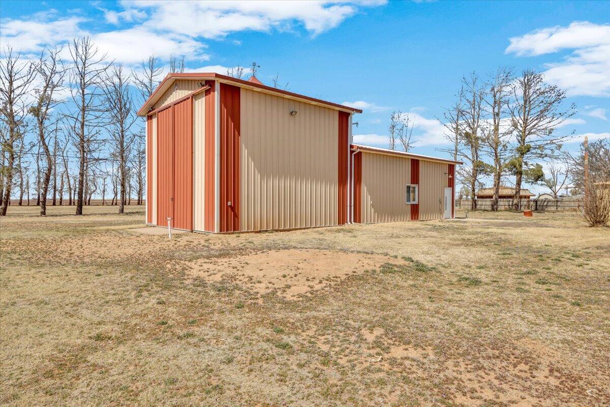 849 N Us-385 Property Photo 32