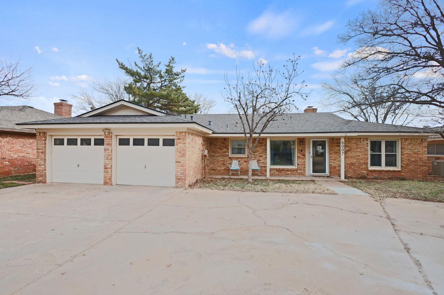 8007 Dover Avenue Property Photo