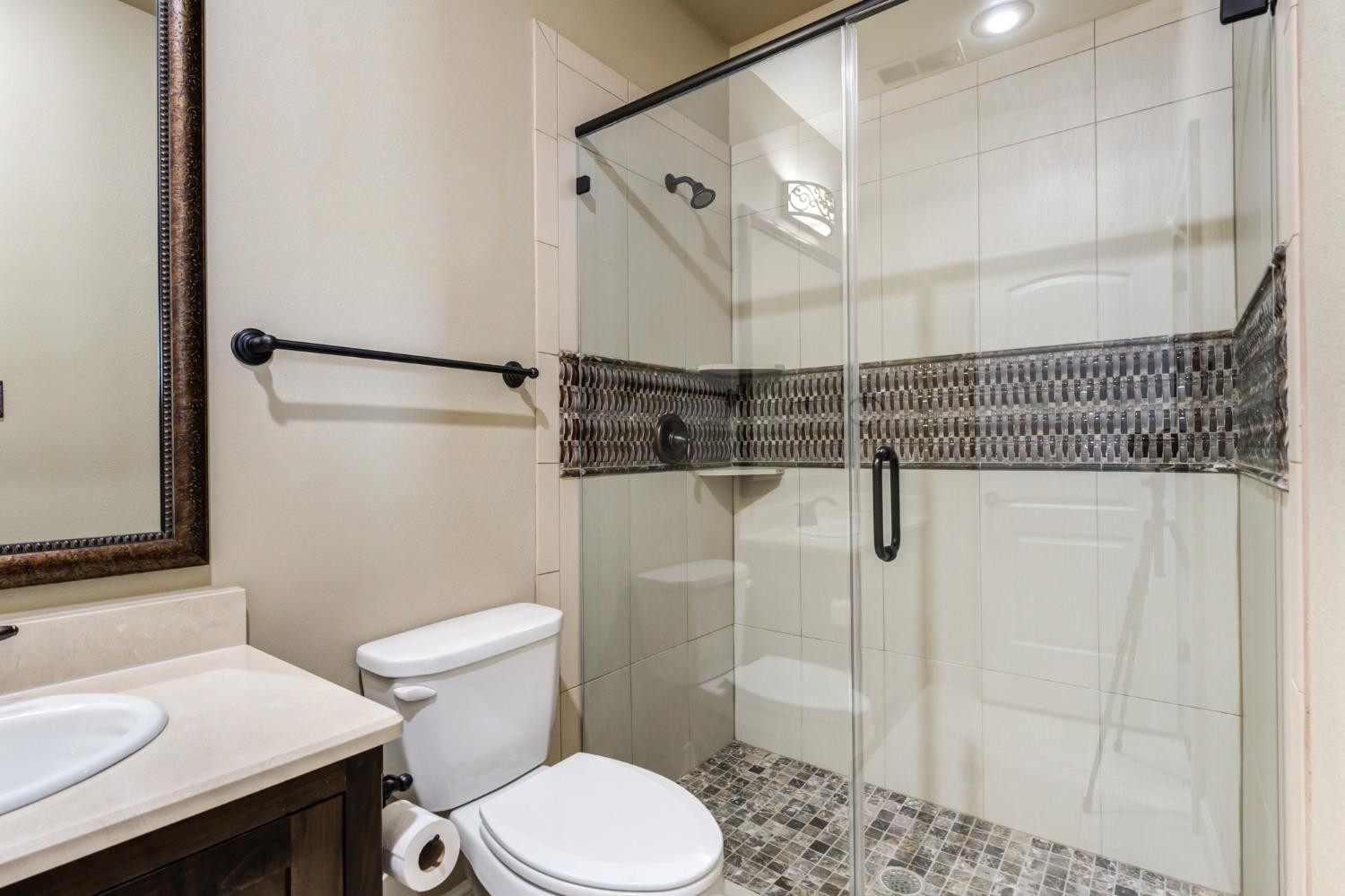 15 Whisperwood Circle Property Photo 41