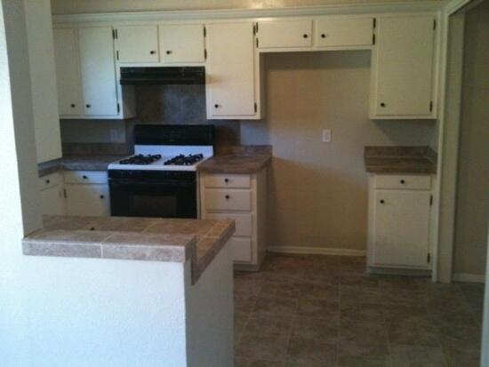 5439 47th Street Property Photo 4