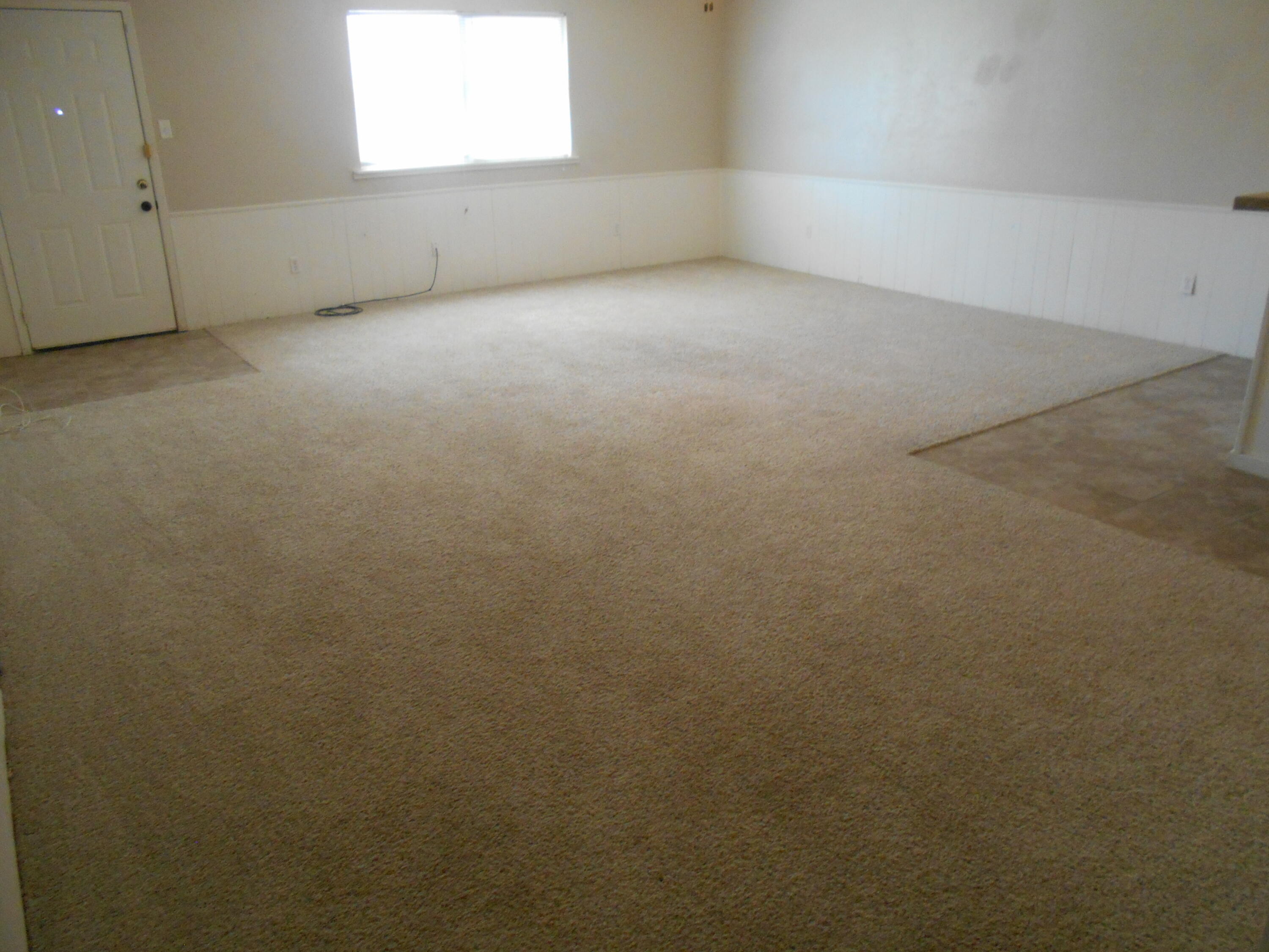 5439 47th Street Property Photo 6