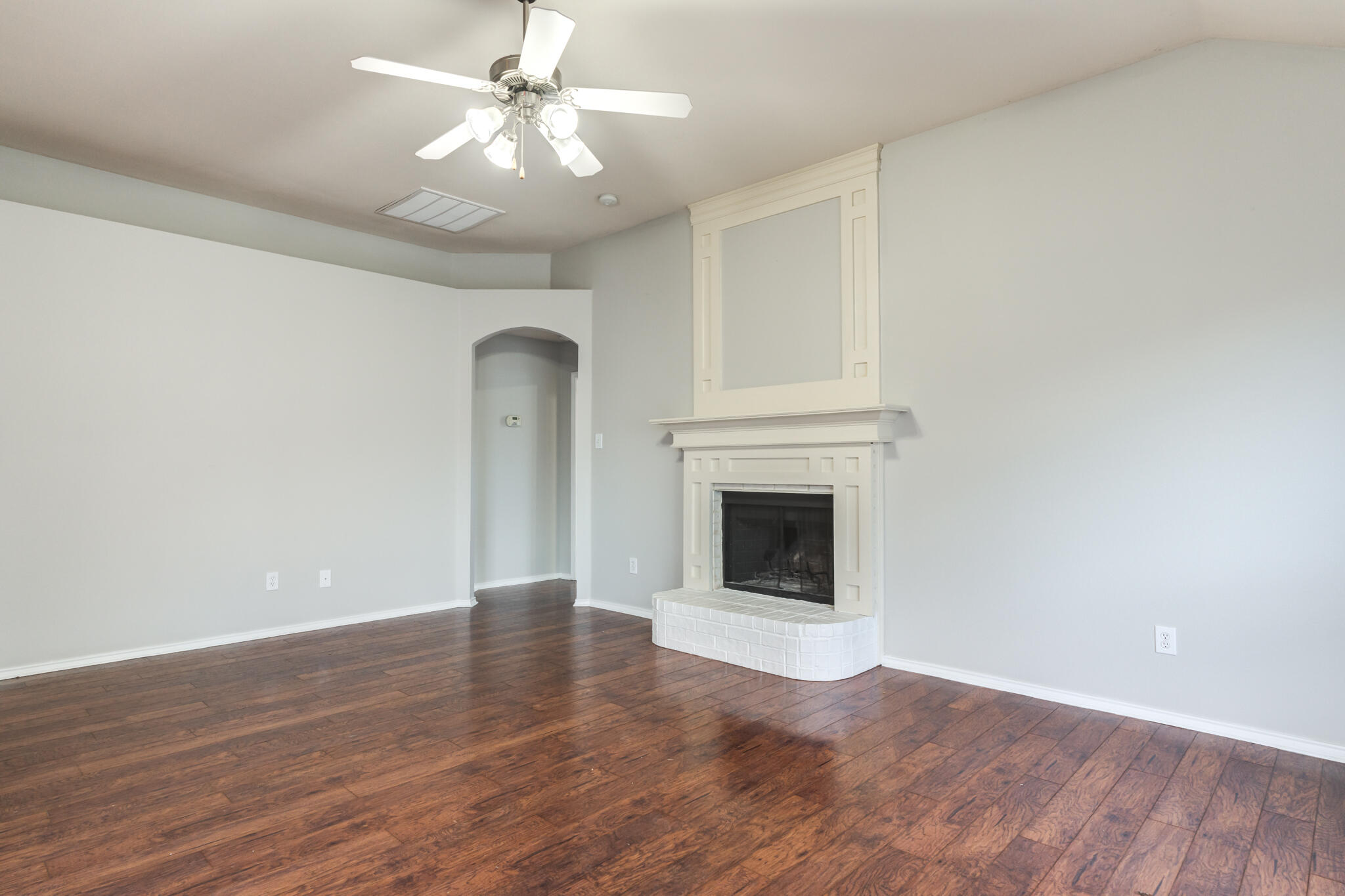 5022 Itasca Street Property Photo 16