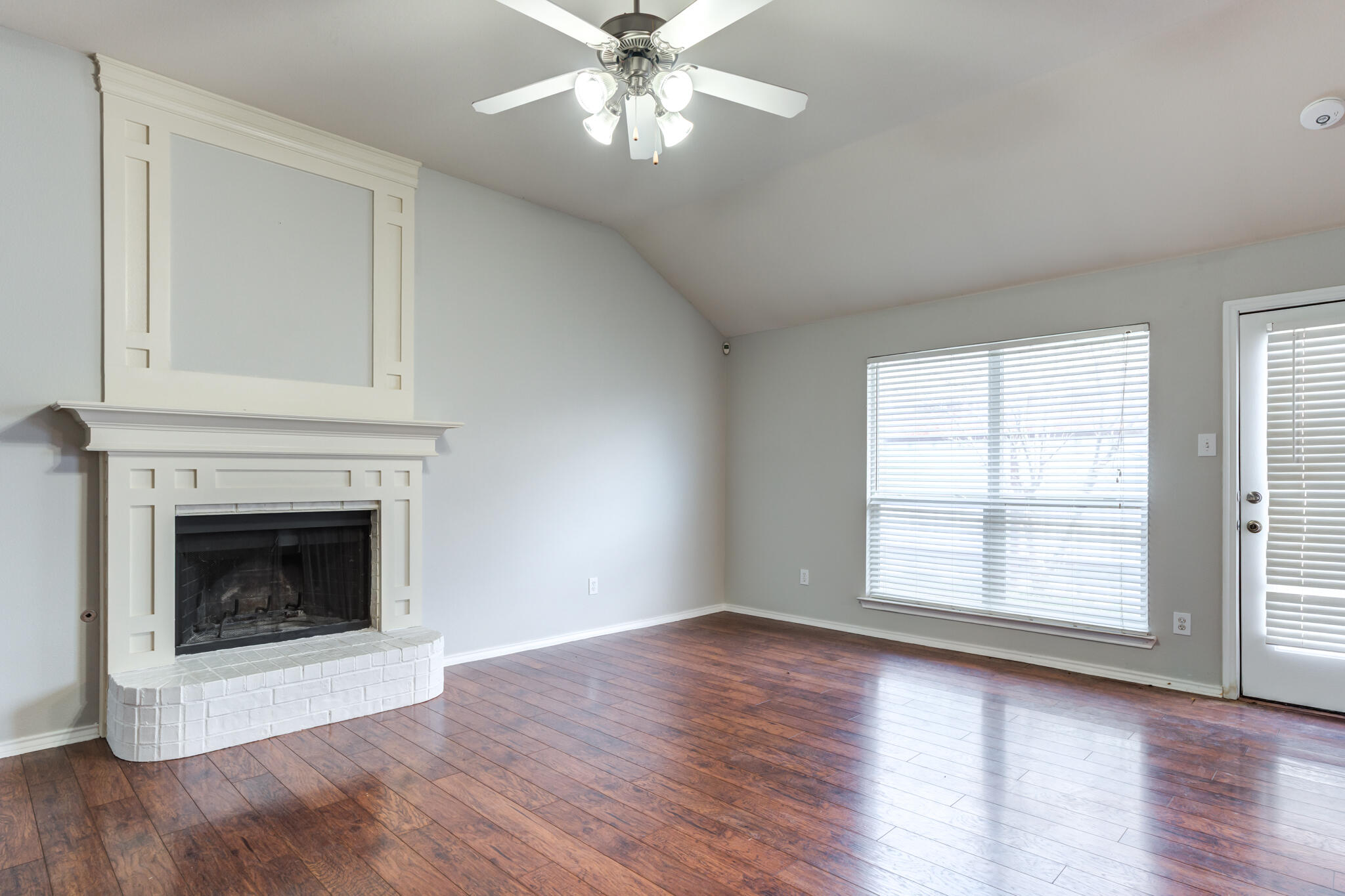 5022 Itasca Street Property Photo 21