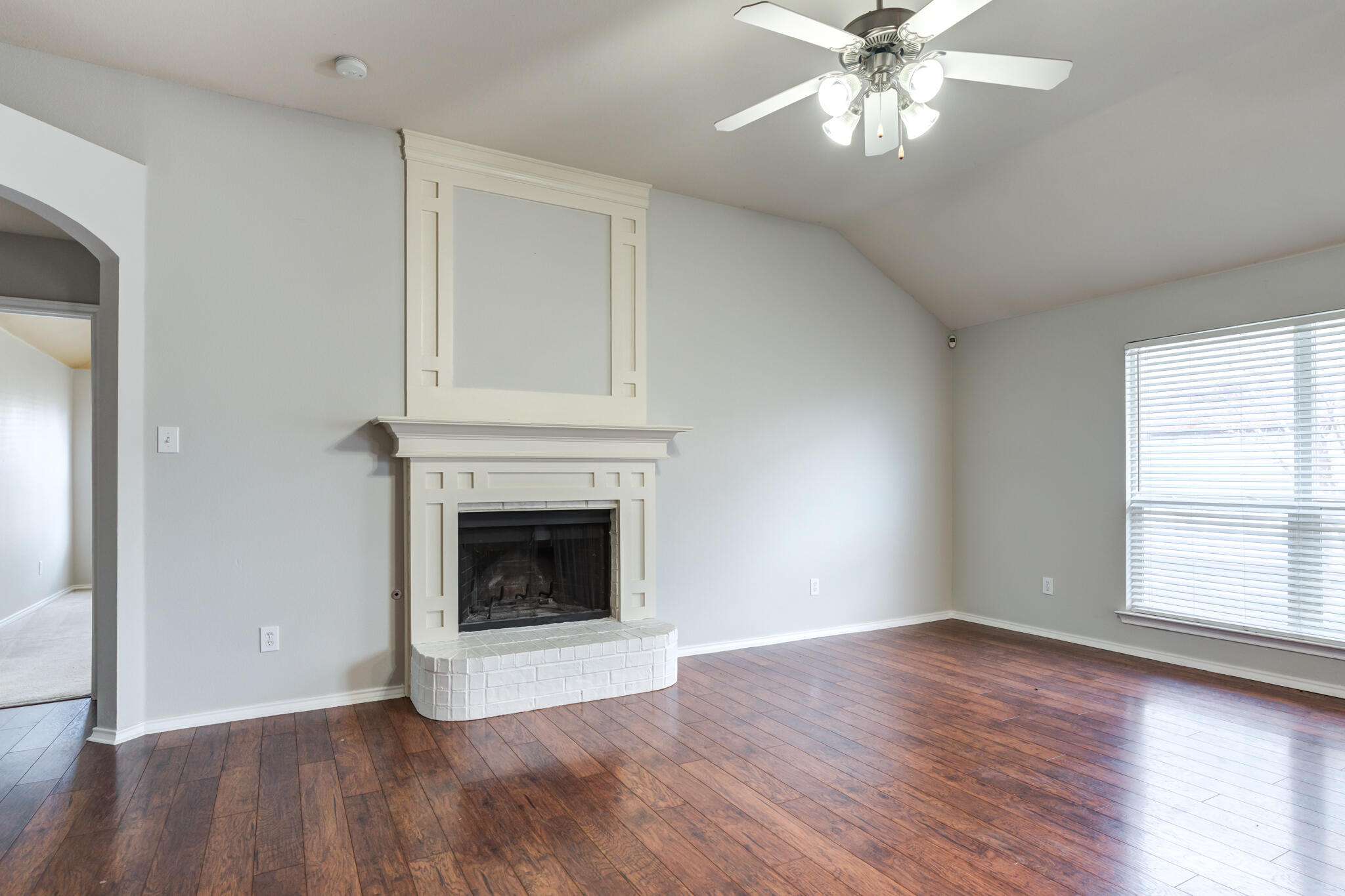 5022 Itasca Street Property Photo 22