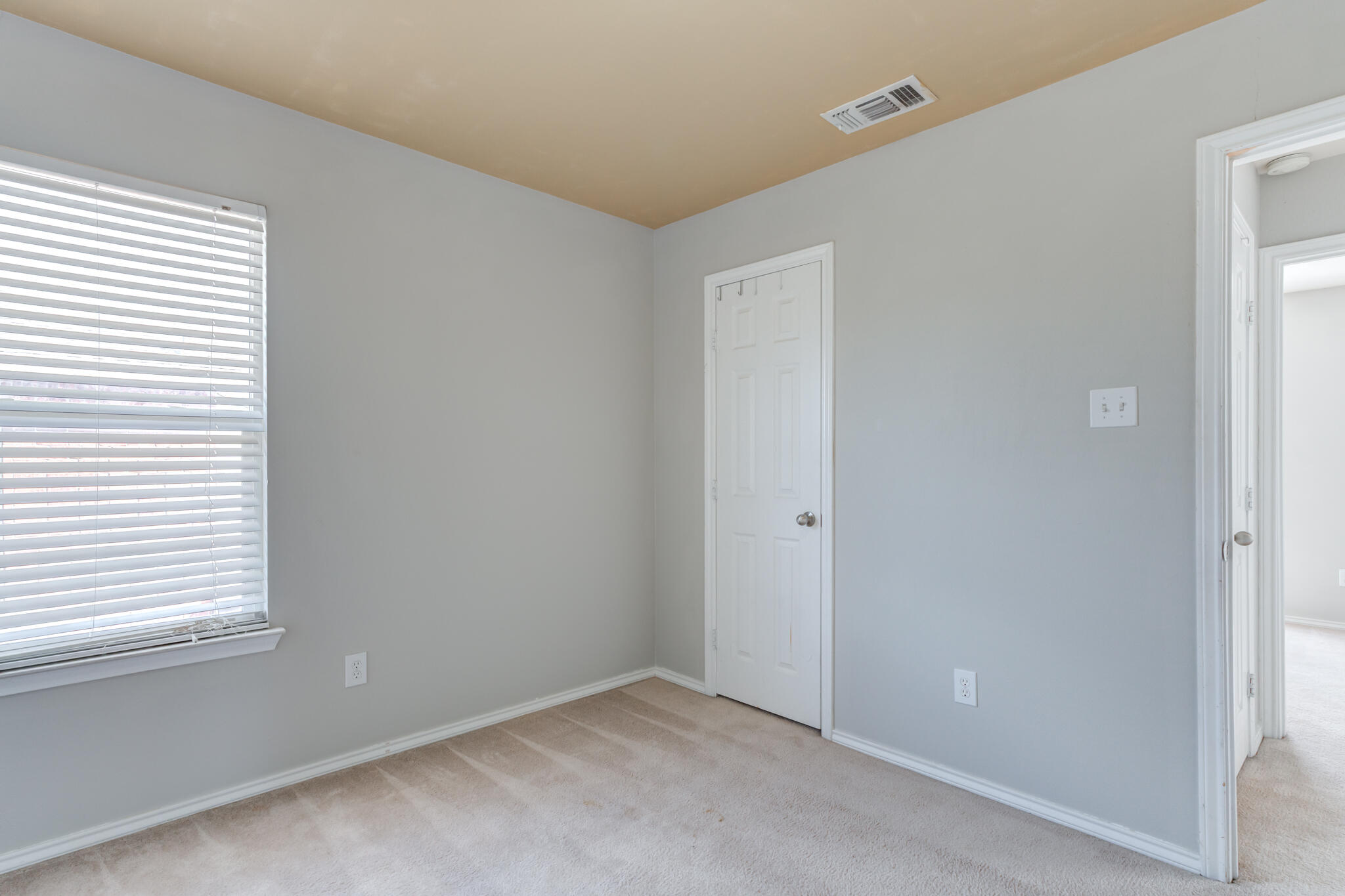5022 Itasca Street Property Photo 42