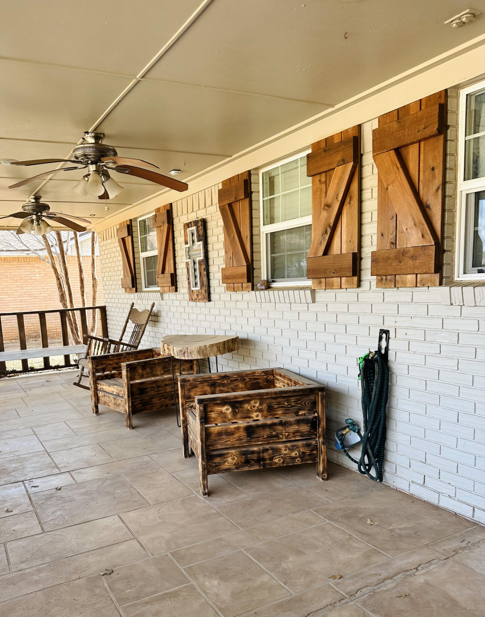 111 Ridge Road Property Photo 5
