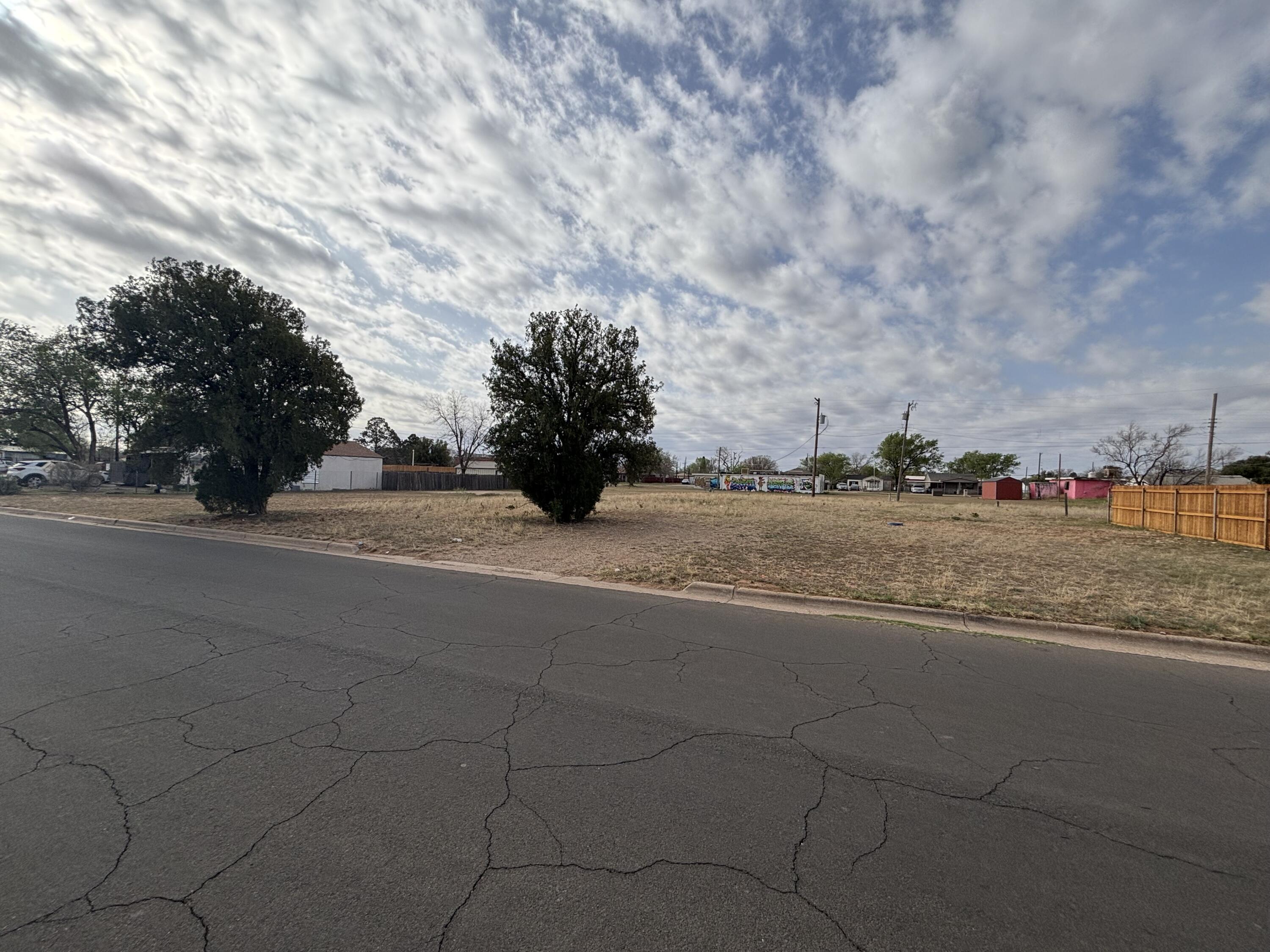 2913 Cornell Street Property Photo 1
