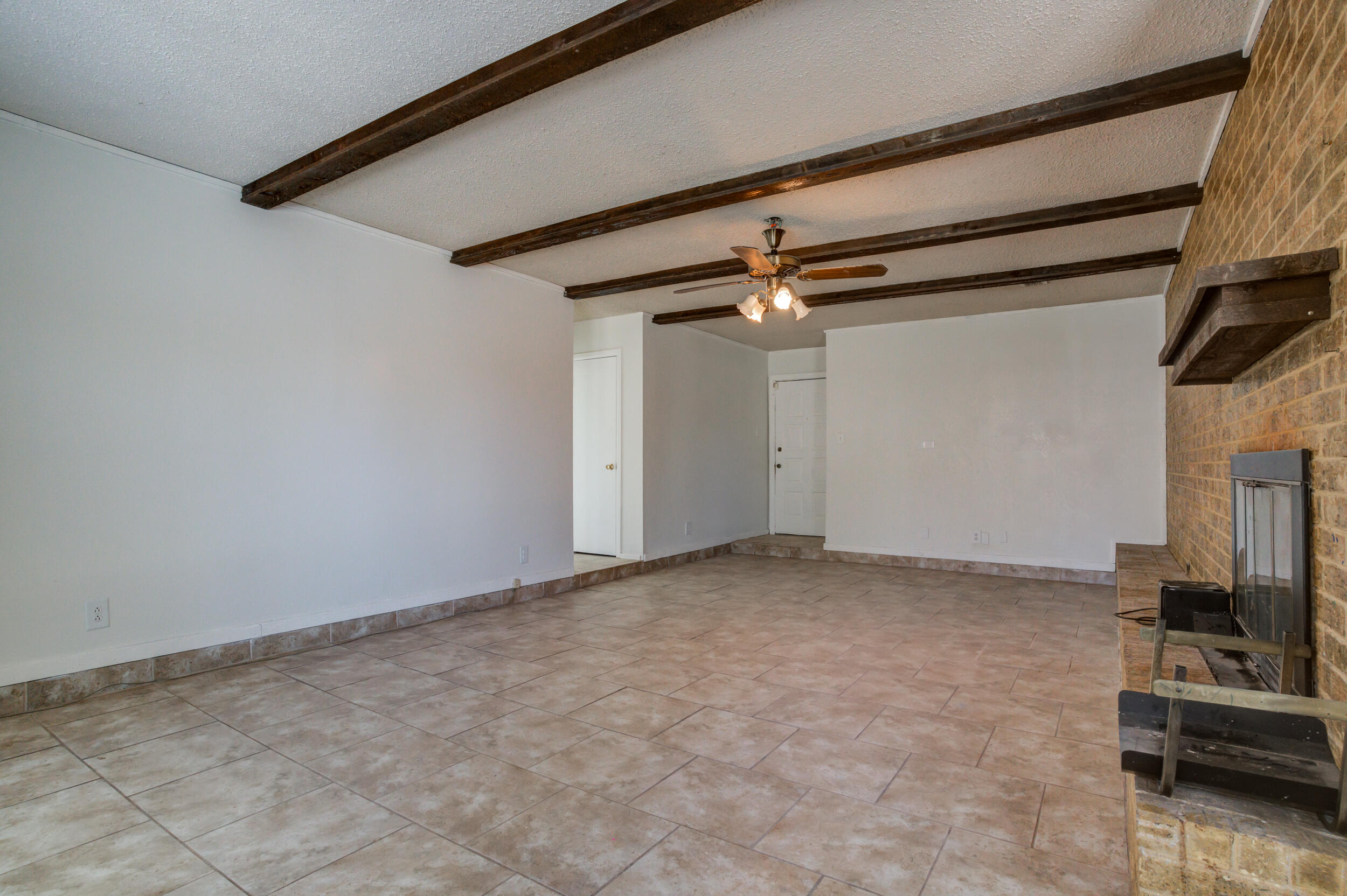 4404 58th Street Property Photo 5