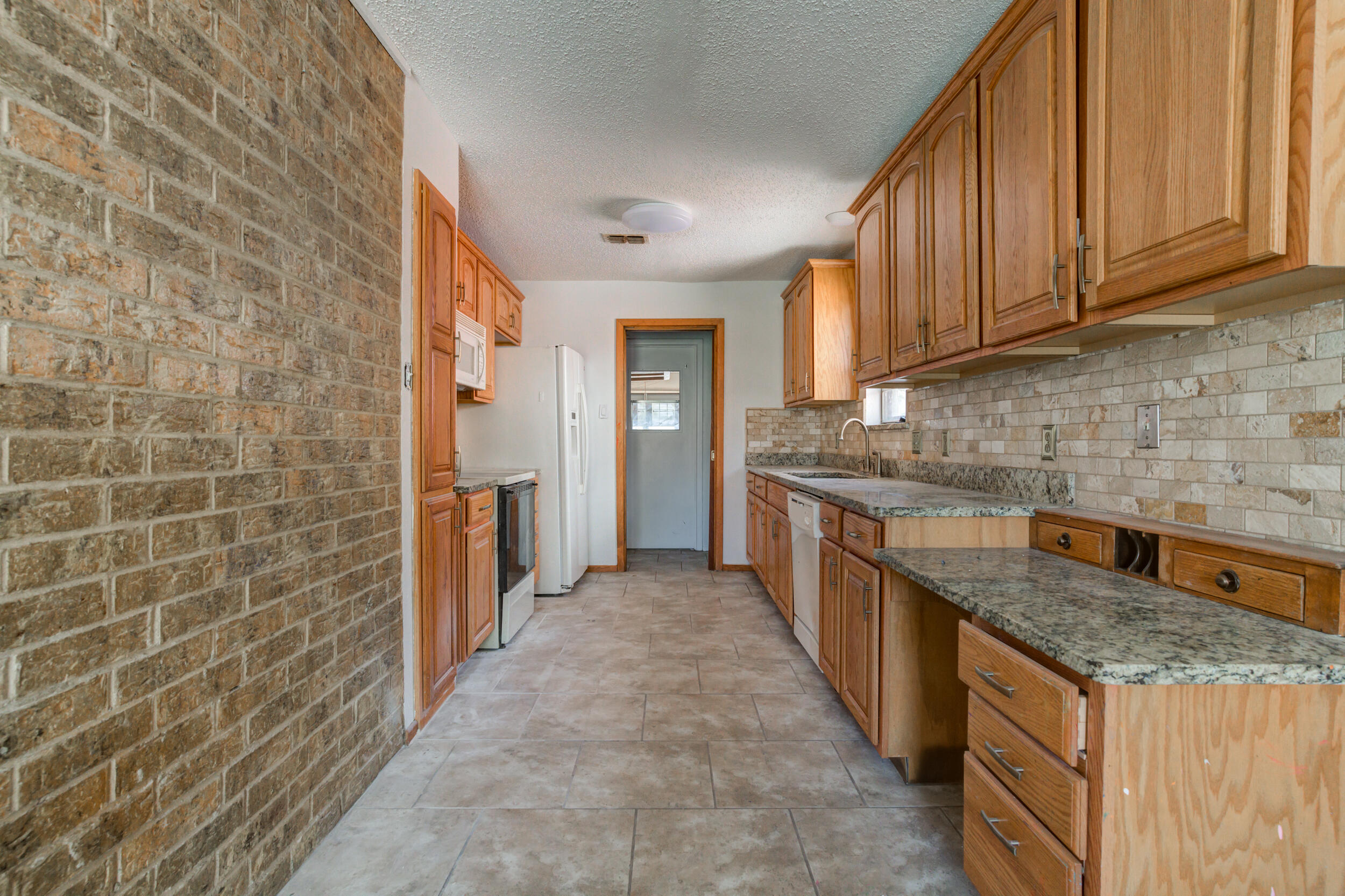 4404 58th Street Property Photo 8