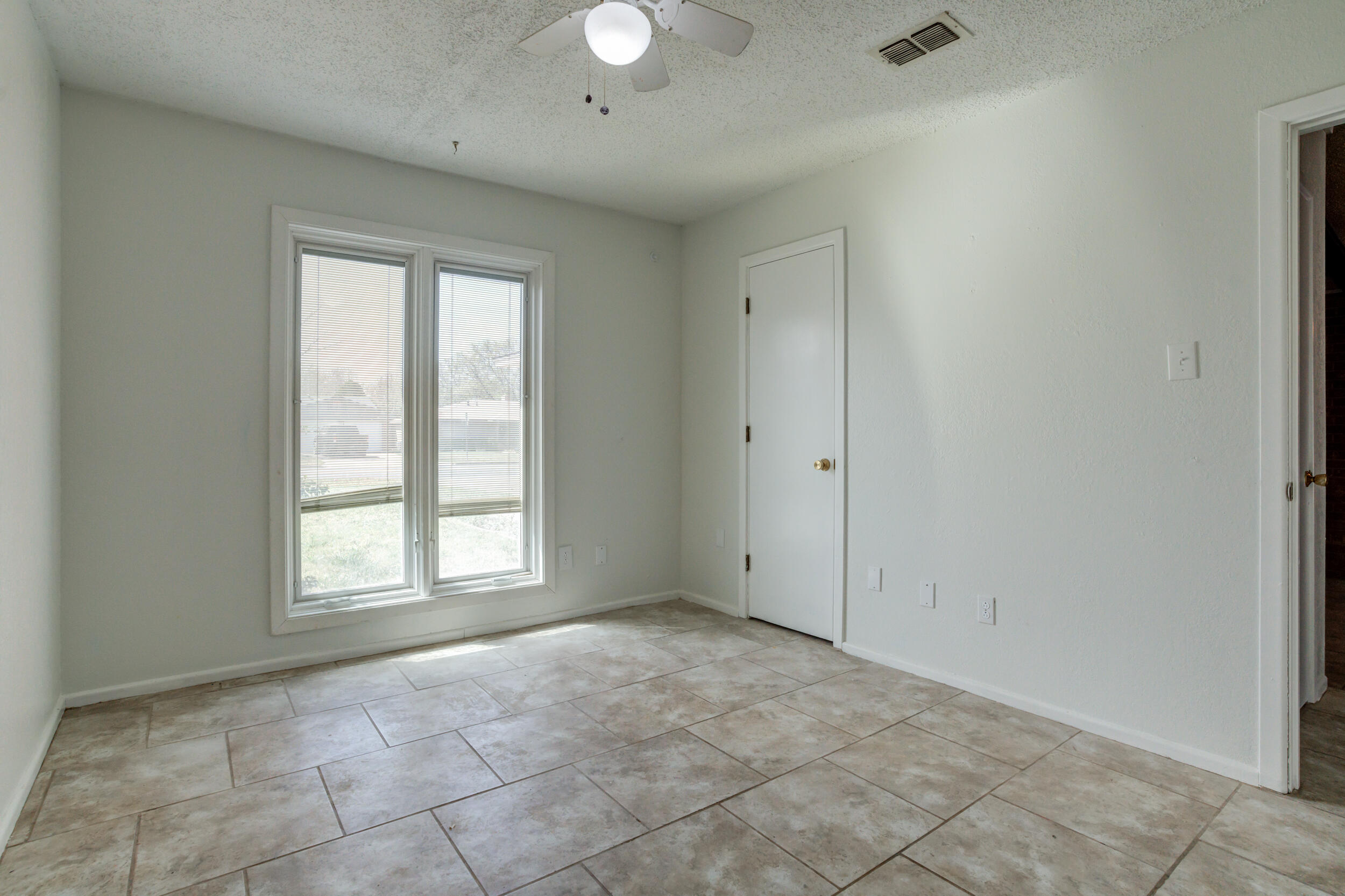 4404 58th Street Property Photo 15
