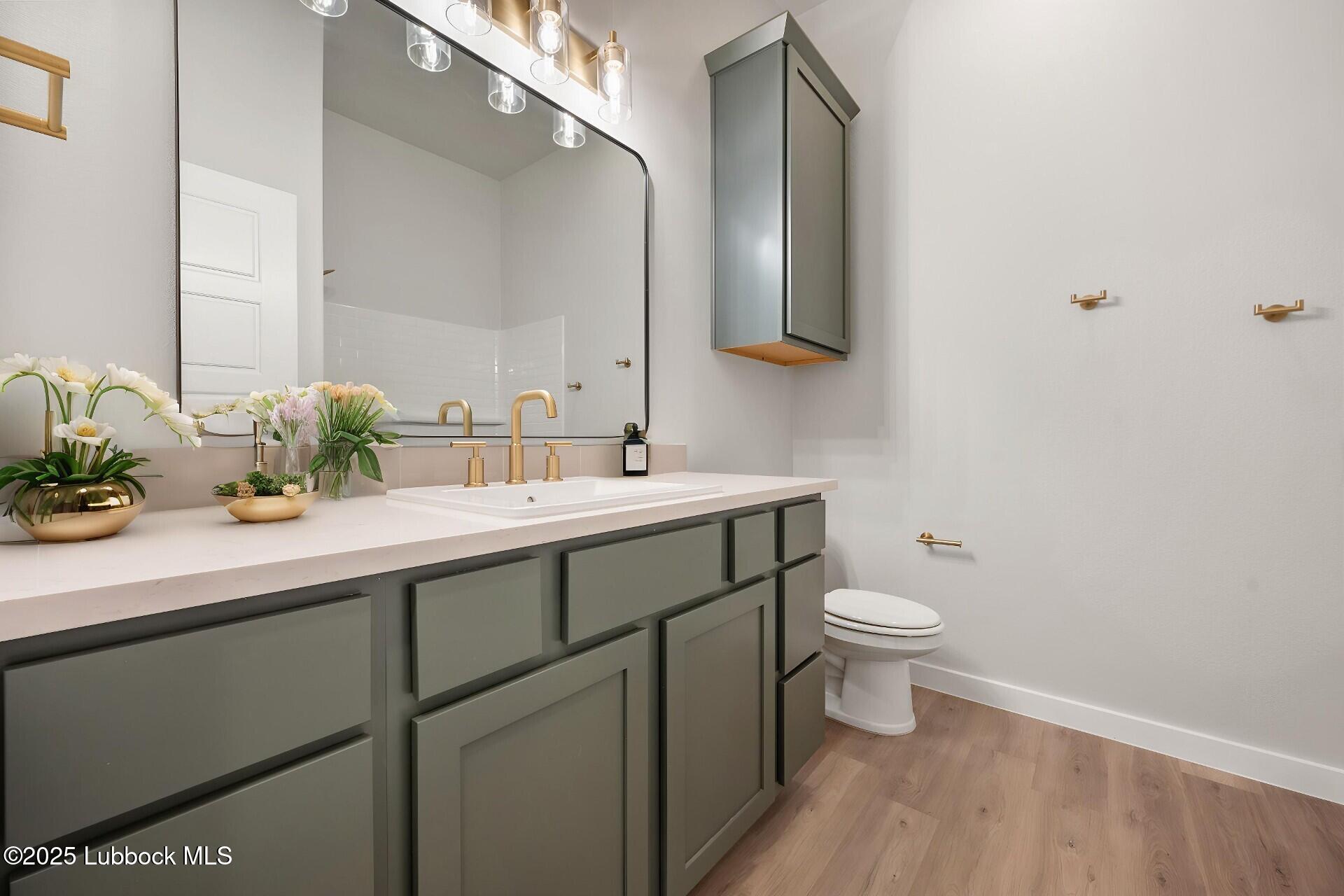 7001 18th Place Property Photo 23