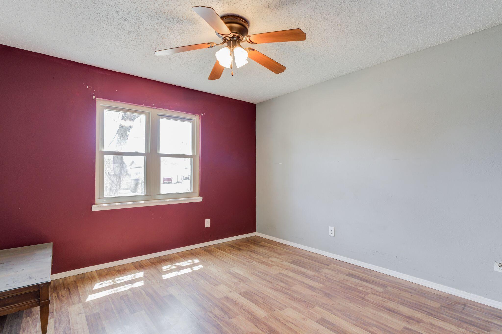 2504 94th Street Property Photo 15