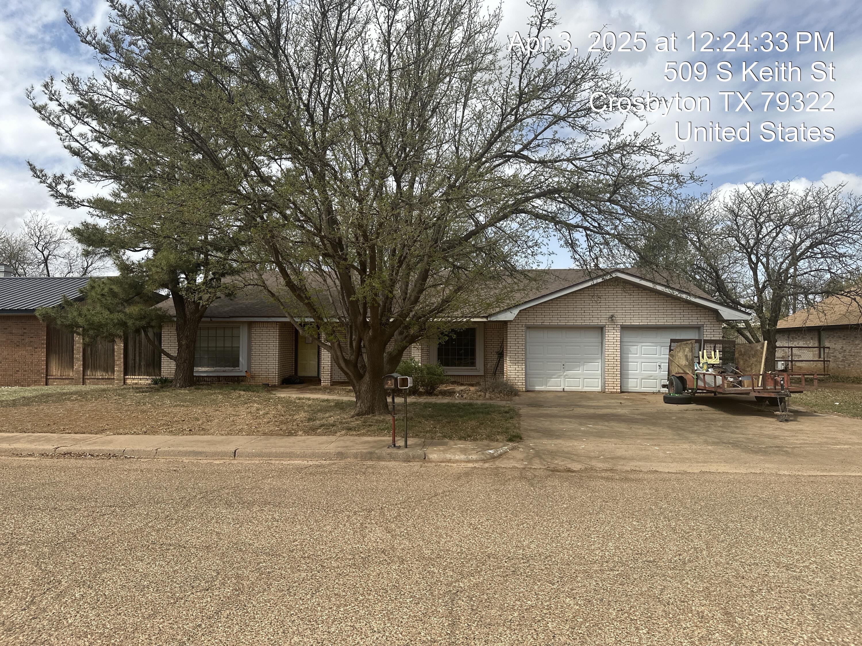 460 S Keith Avenue Property Photo 1