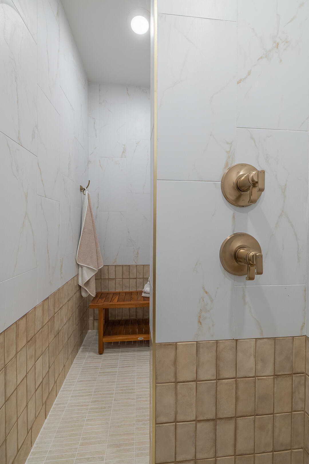 4234 Zadar Avenue Property Photo 47