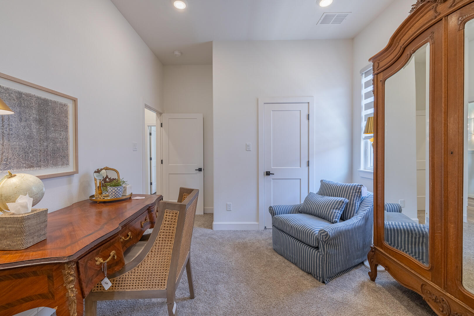 4234 Zadar Avenue Property Photo 60