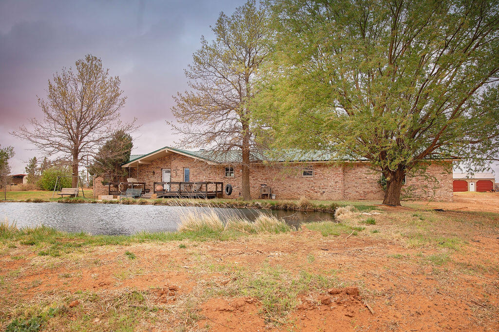 1560 Tx-214 Property Photo 3