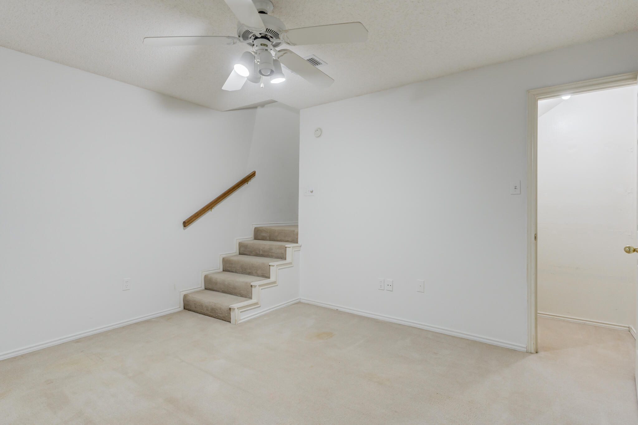 15004 N Private Road 2420 Property Photo 41