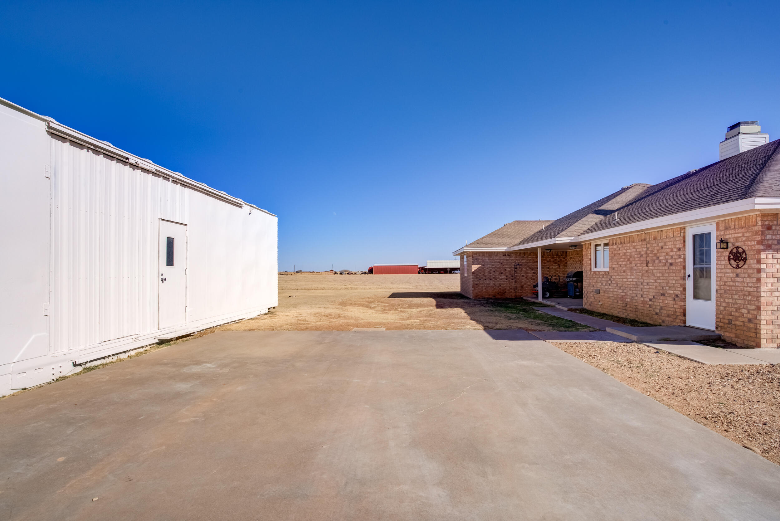 15004 N Private Road 2420 Property Photo 45