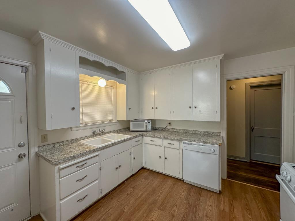 2506 26th Street Property Photo 10