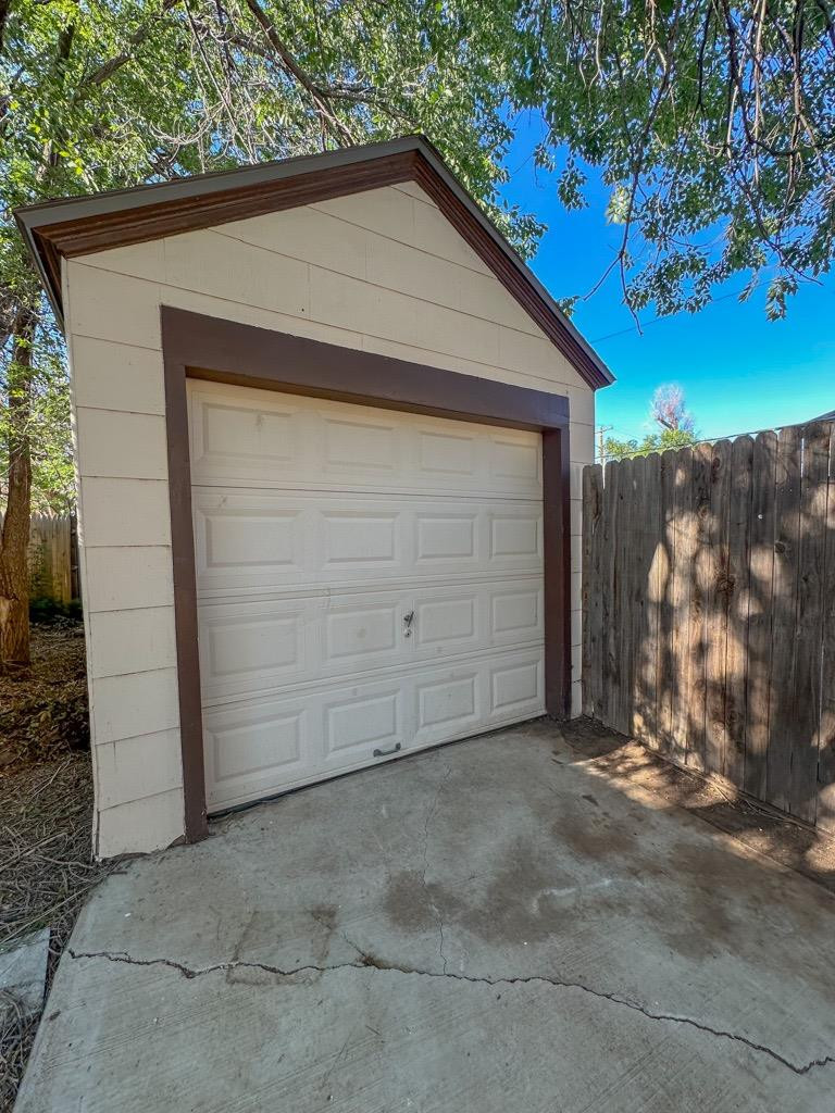 2506 26th Street Property Photo 30