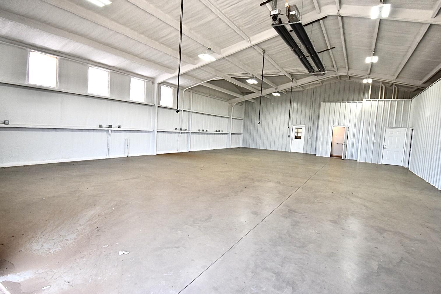 11201 N County Road 1440 Property Photo 31