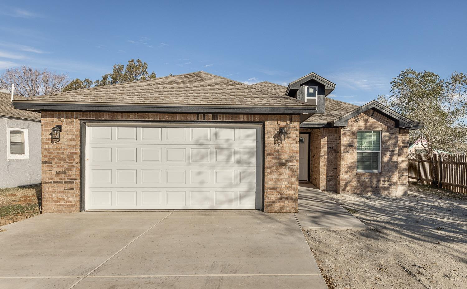110 79th Street Property Photo 1