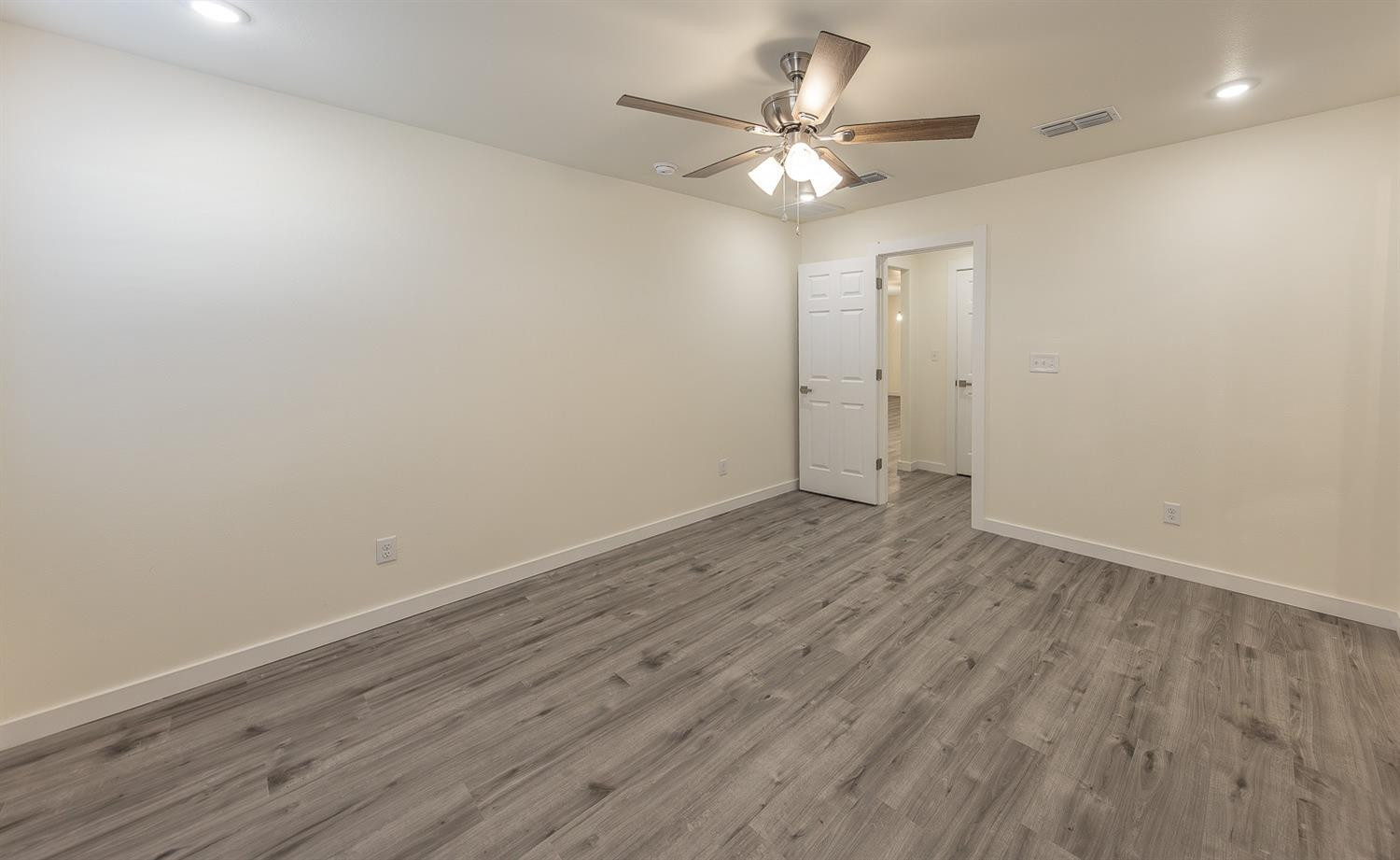 110 79th Street Property Photo 21