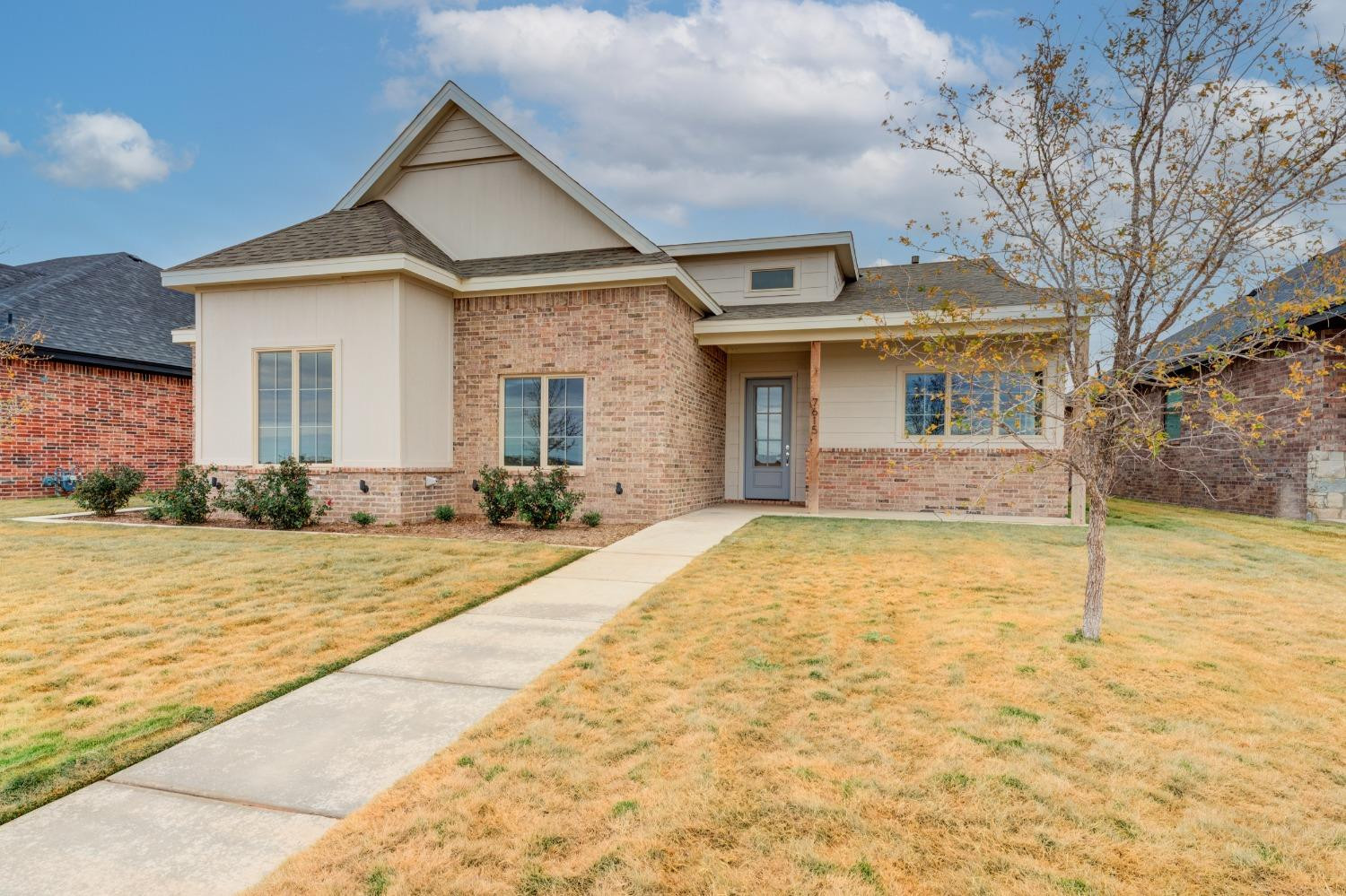 7615 52nd Street Property Photo