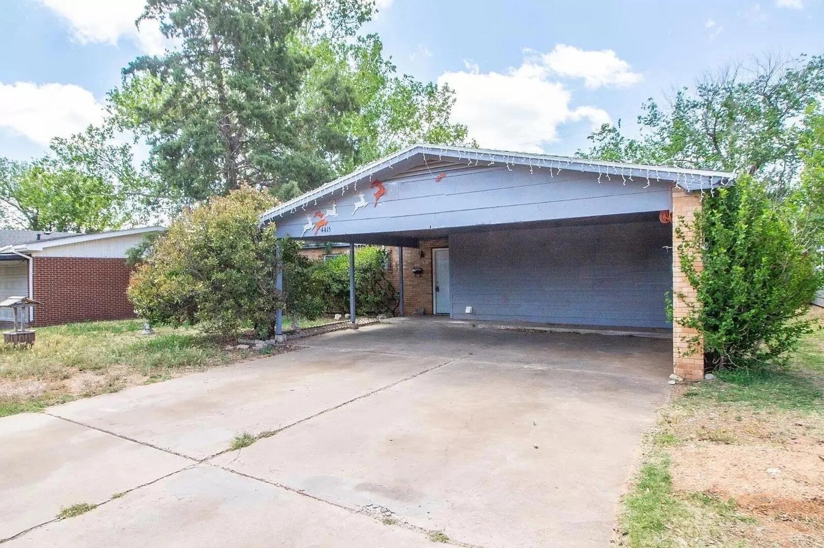4415 49th Street Property Photo 1