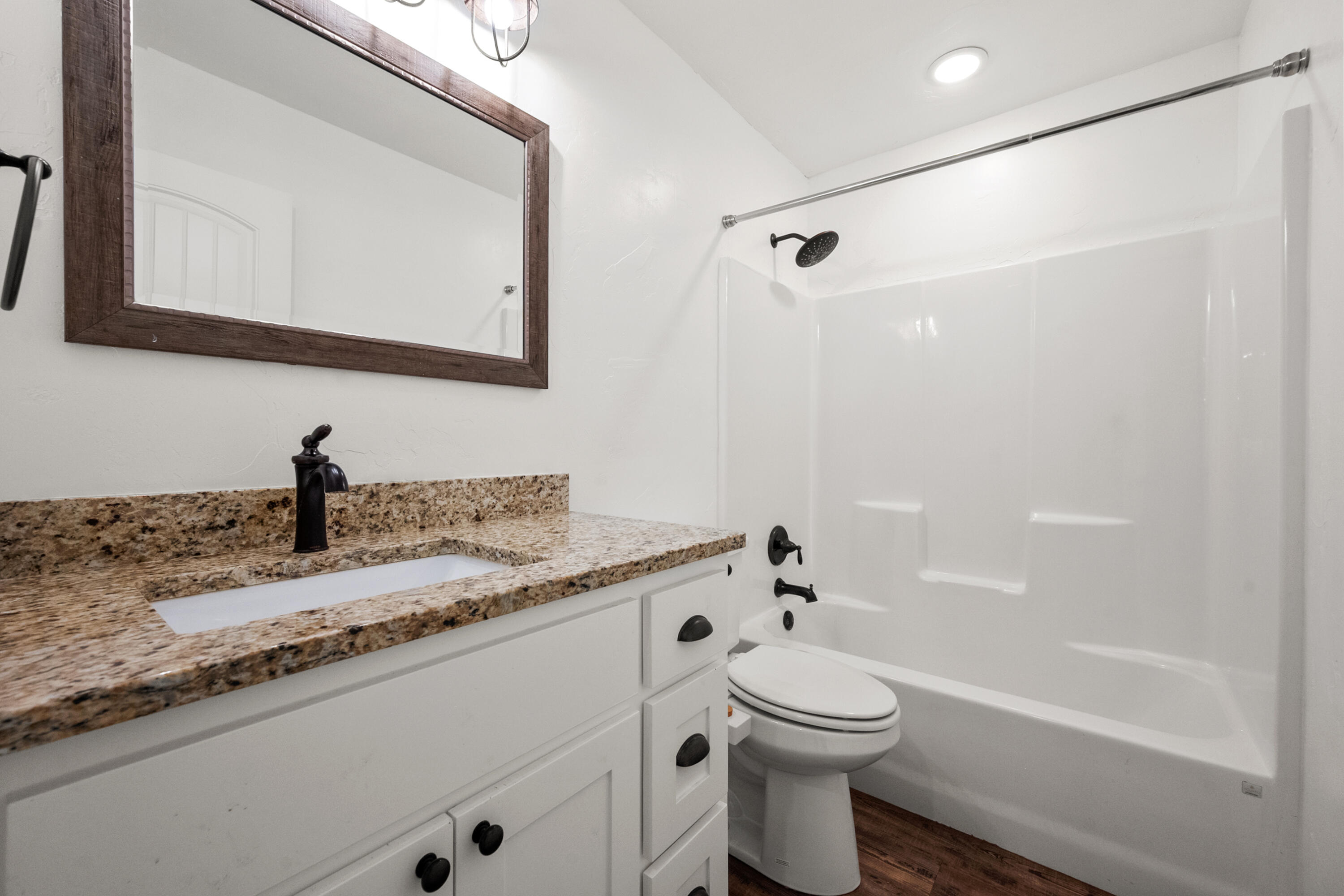 9908 F M 2641 Property Photo 13