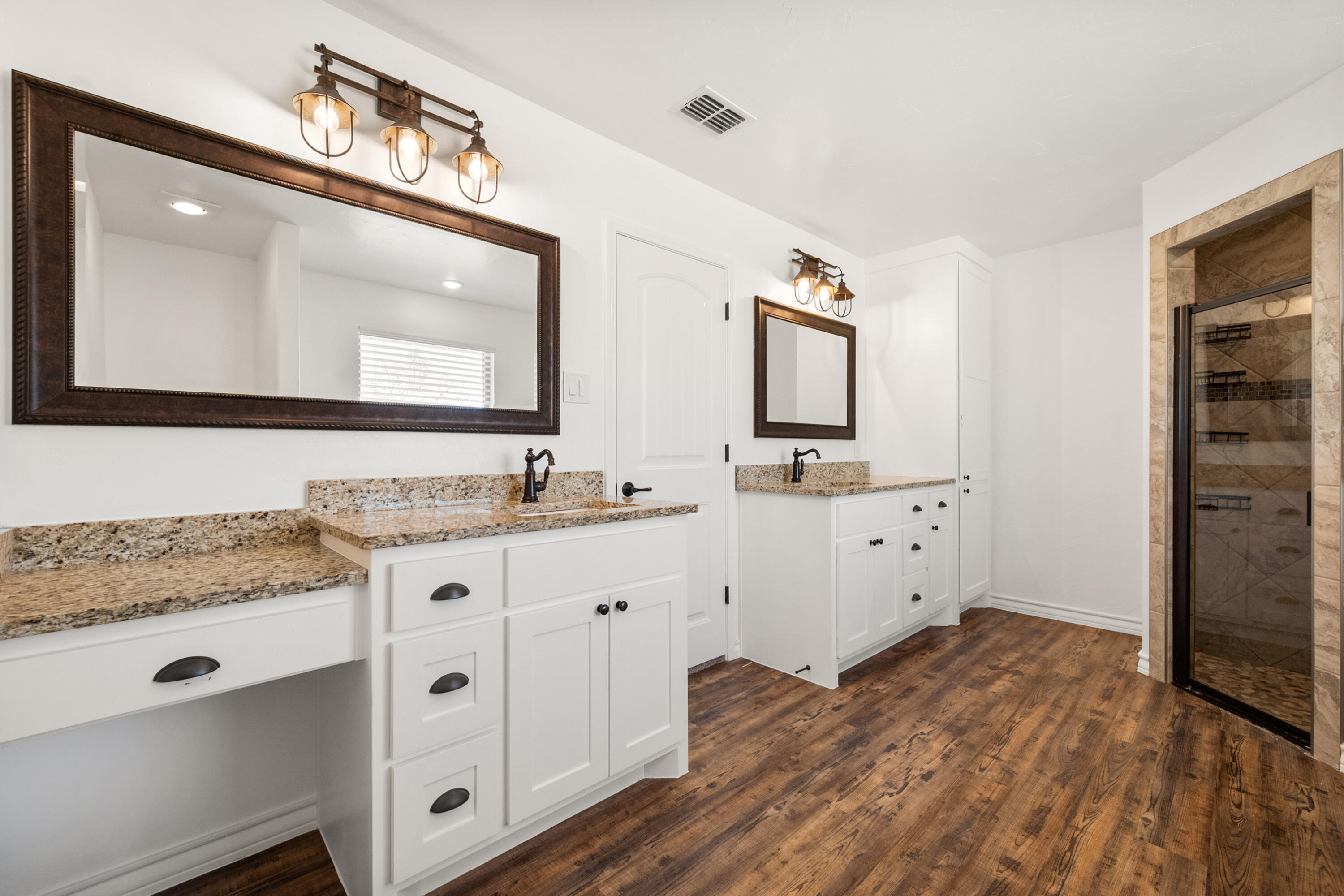 9908 F M 2641 Property Photo 18